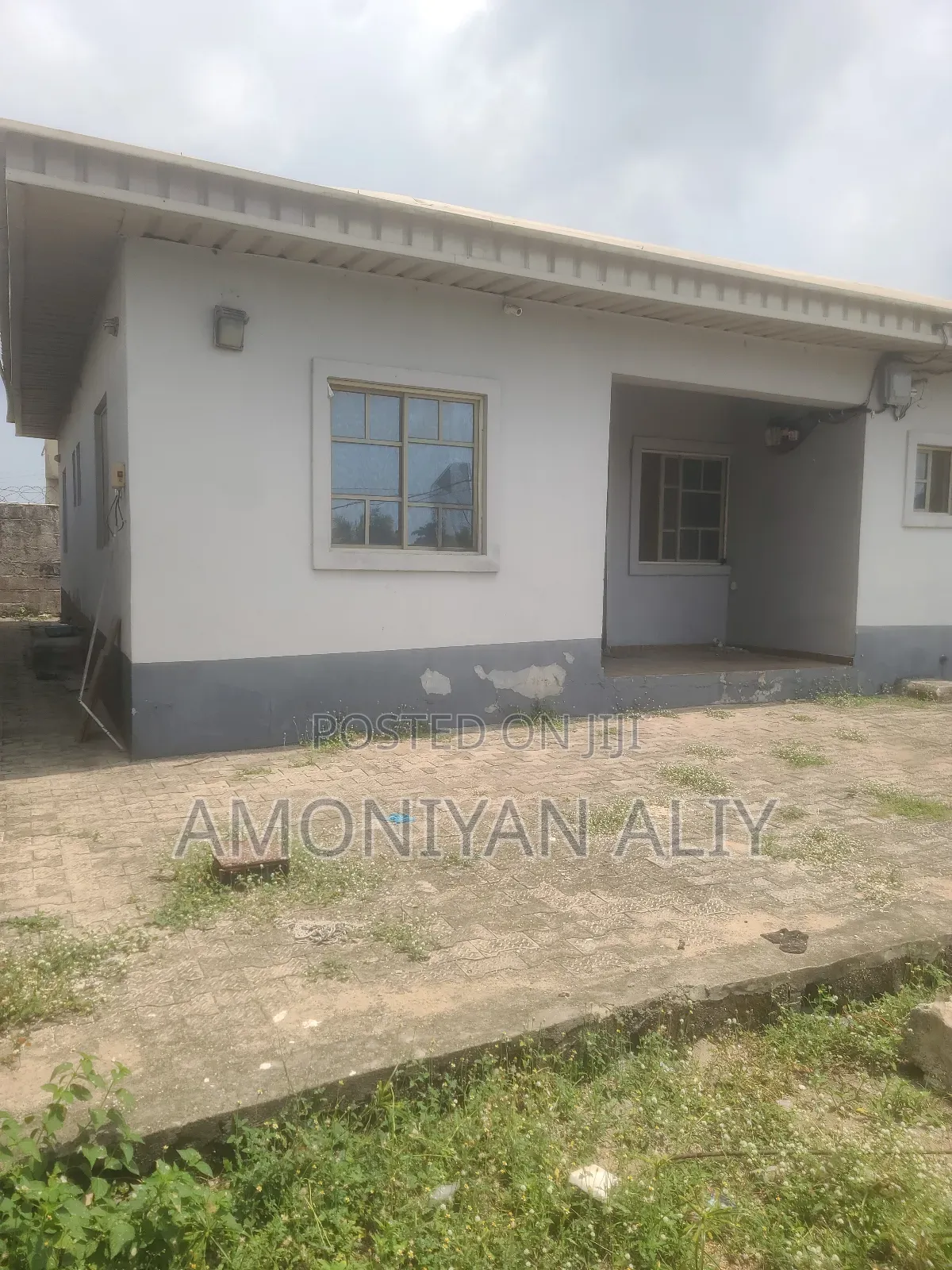 2bdrm Bungalow in Eputu London, Awoyaya for sale in Awoyaya