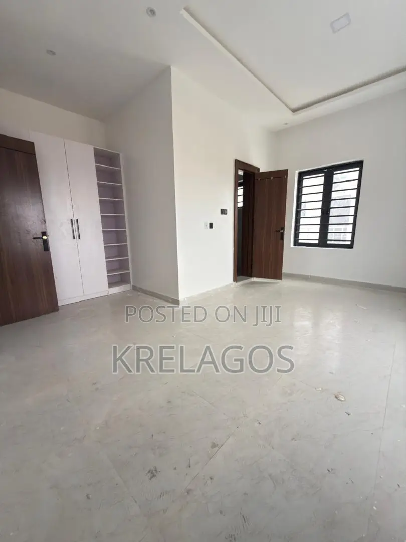 2bdrm Apartment in Orchid, Chevron for sale in Chevron