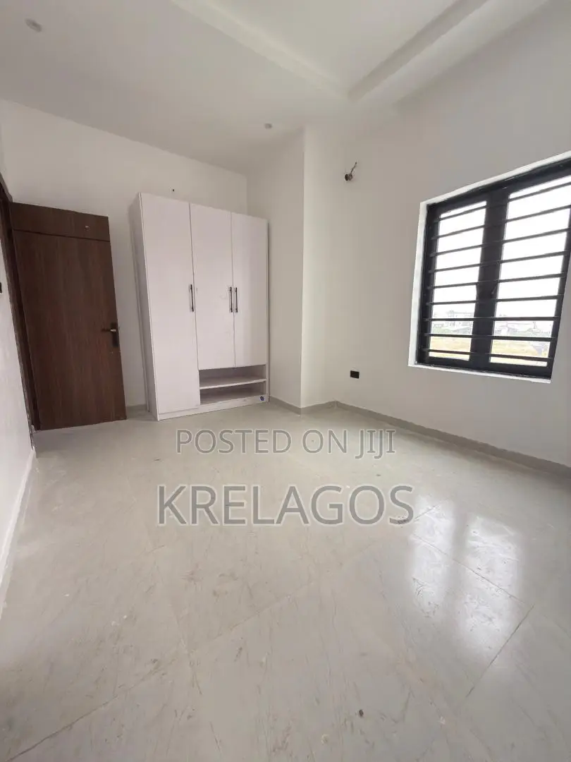 2bdrm Apartment in Orchid, Chevron for sale in Chevron