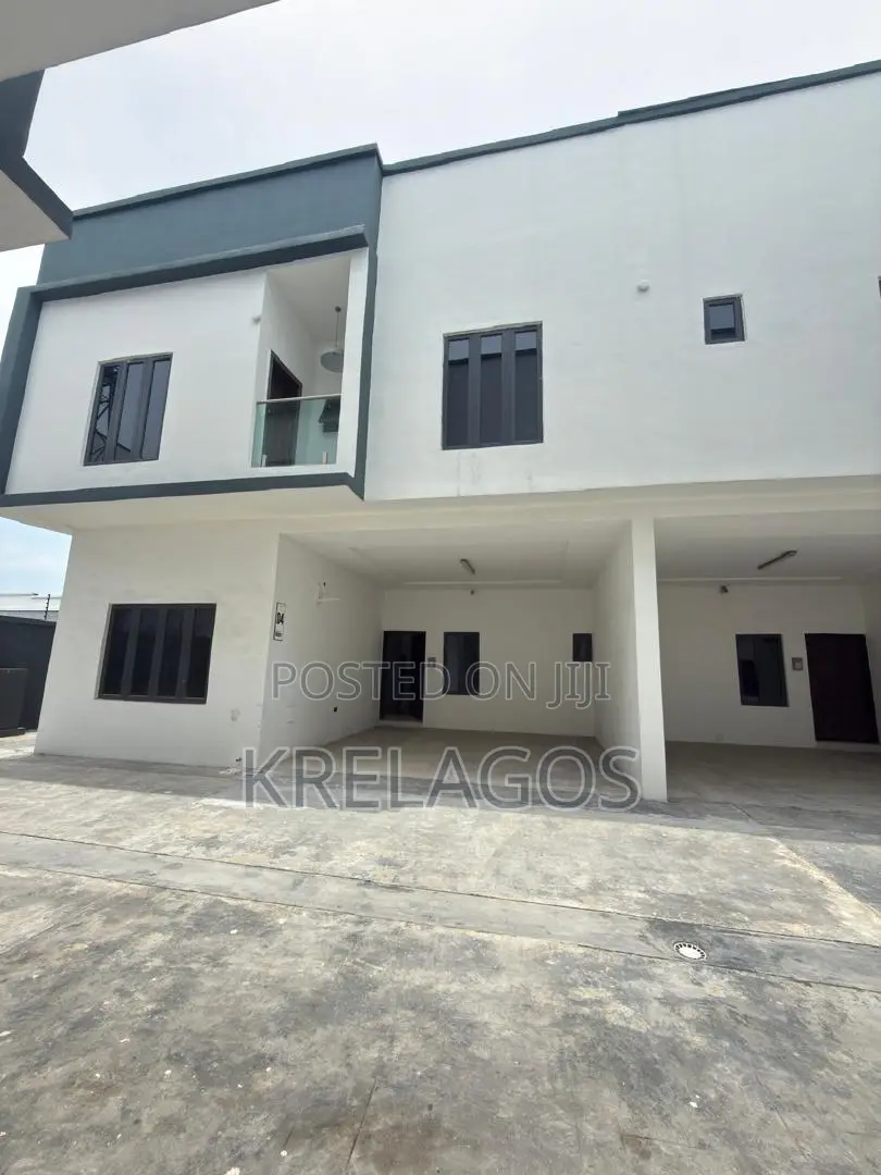 4bdrm Duplex in Orchid, Chevron for sale in Chevron