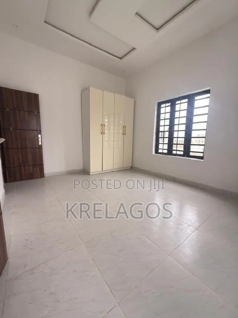 4bdrm Duplex in Orchid, Chevron for sale in Chevron