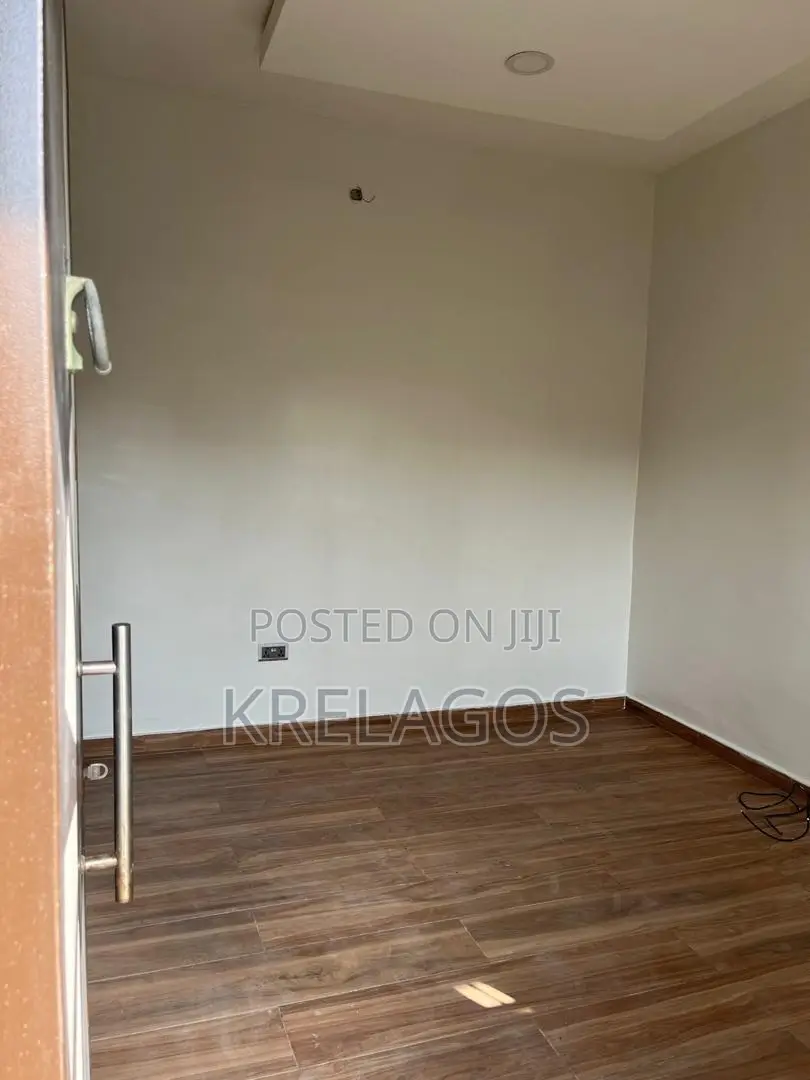 2bdrm Apartment in Orchid, Chevron for rent in Chevron