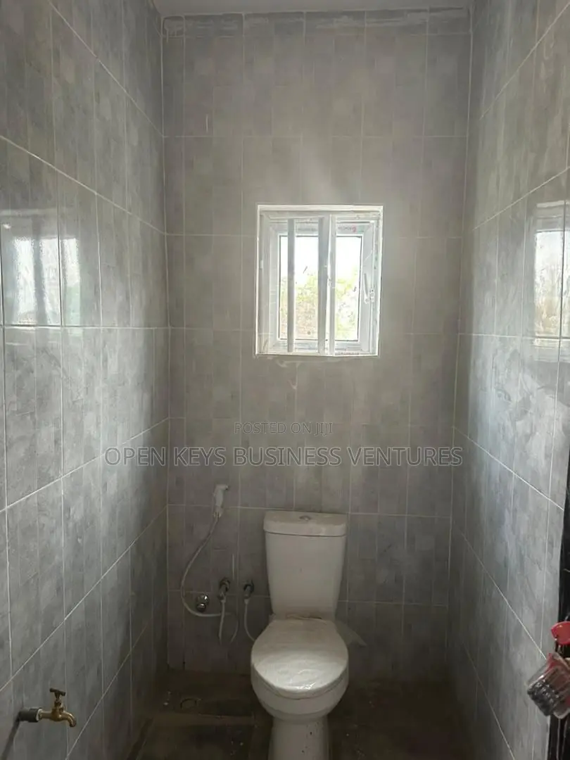 Furnished 3bdrm Block of Flats in Agara Estate, Akala Express for sale in Akala Express