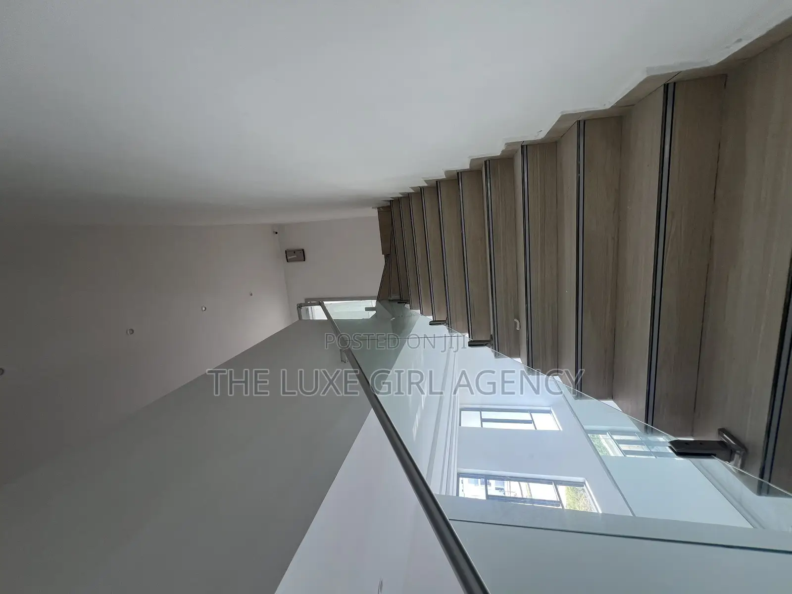 5bdrm Duplex in Ikate for sale in Ikate