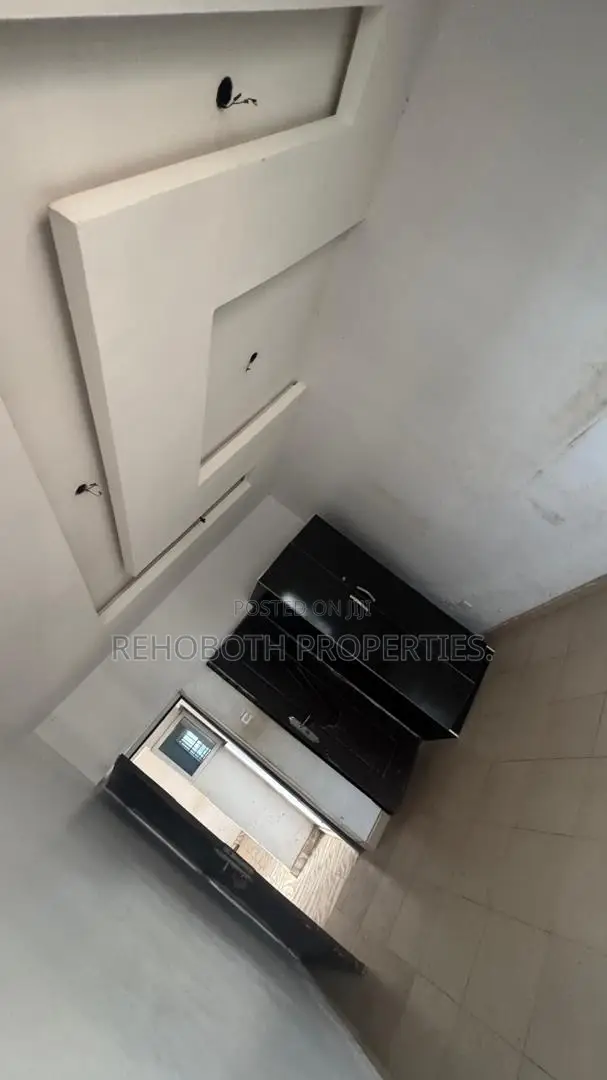 2bdrm Bungalow in Promise Land Elebu, Akala Express for rent in Akala Express