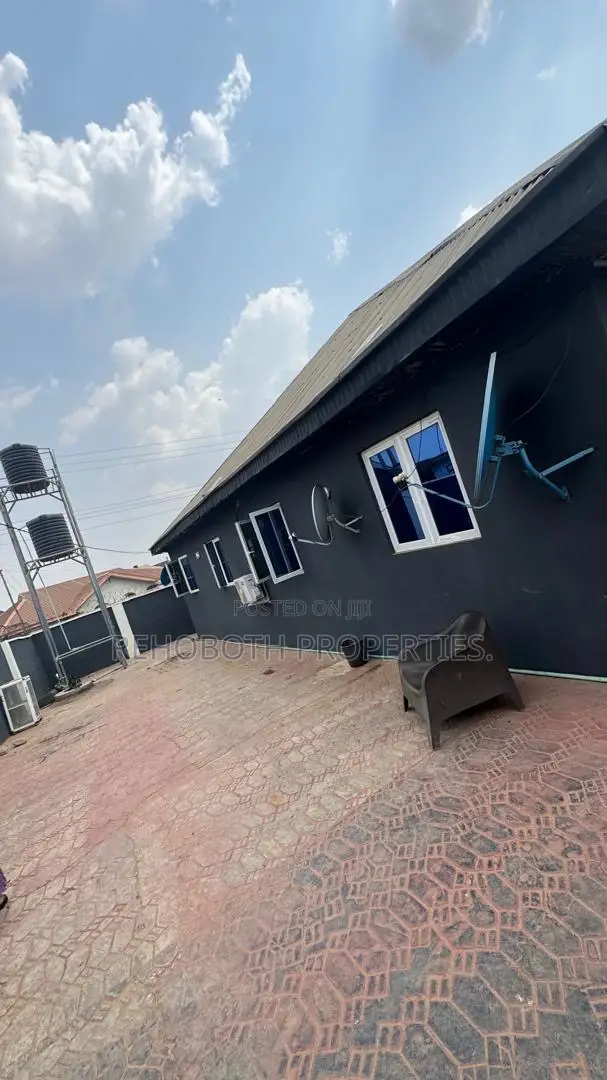 2bdrm Bungalow in Promise Land Elebu, Akala Express for rent in Akala Express