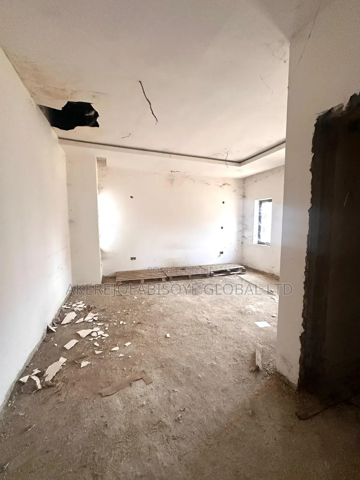 3bdrm Apartment in Jahi Gilmore, Abuja for sale in Jahi