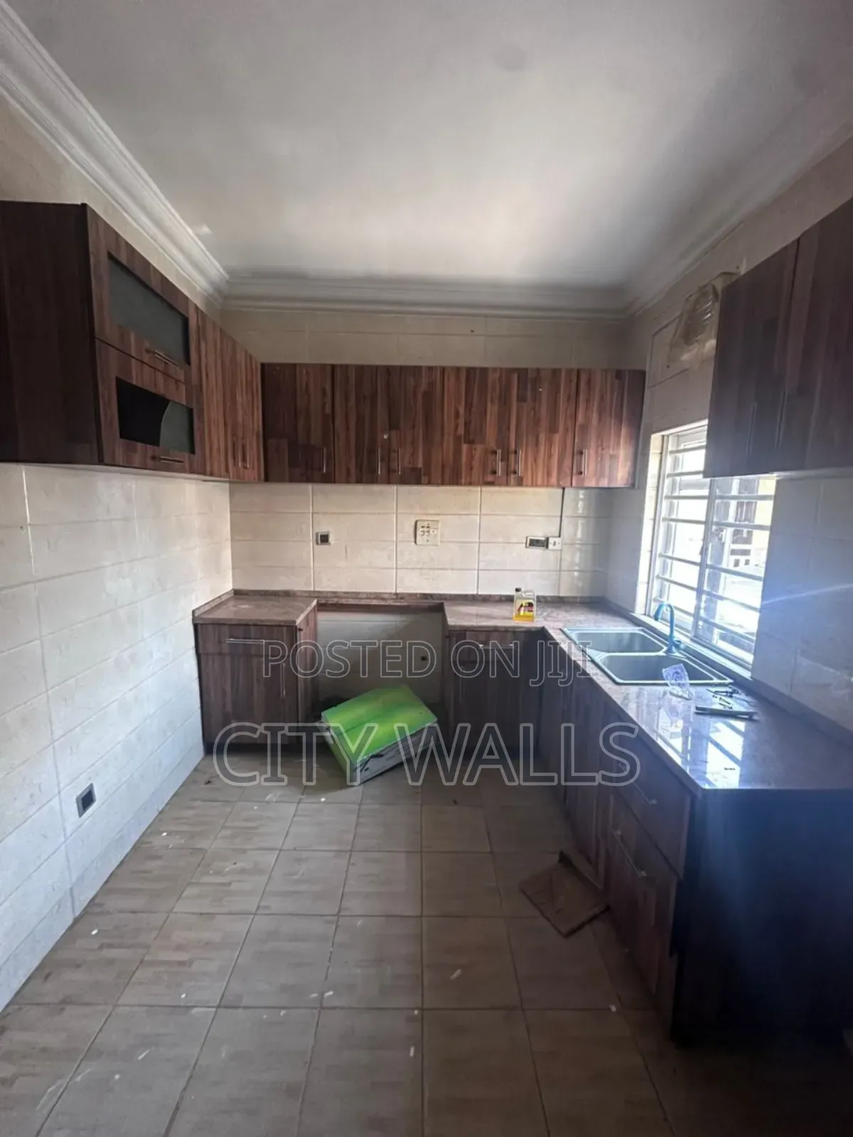 3bdrm Block of Flats in Ologolo for rent in Ologolo