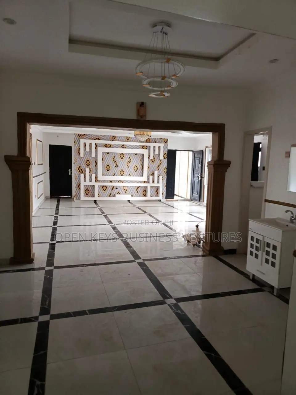 Furnished 2bdrm Block of Flats in Second Gate,, Alakia for sale in Alakia