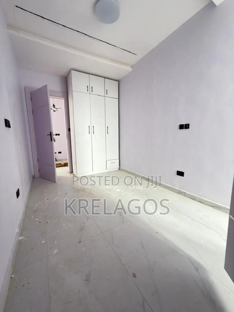 3bdrm Duplex in Orchid, Chevron for sale in Chevron