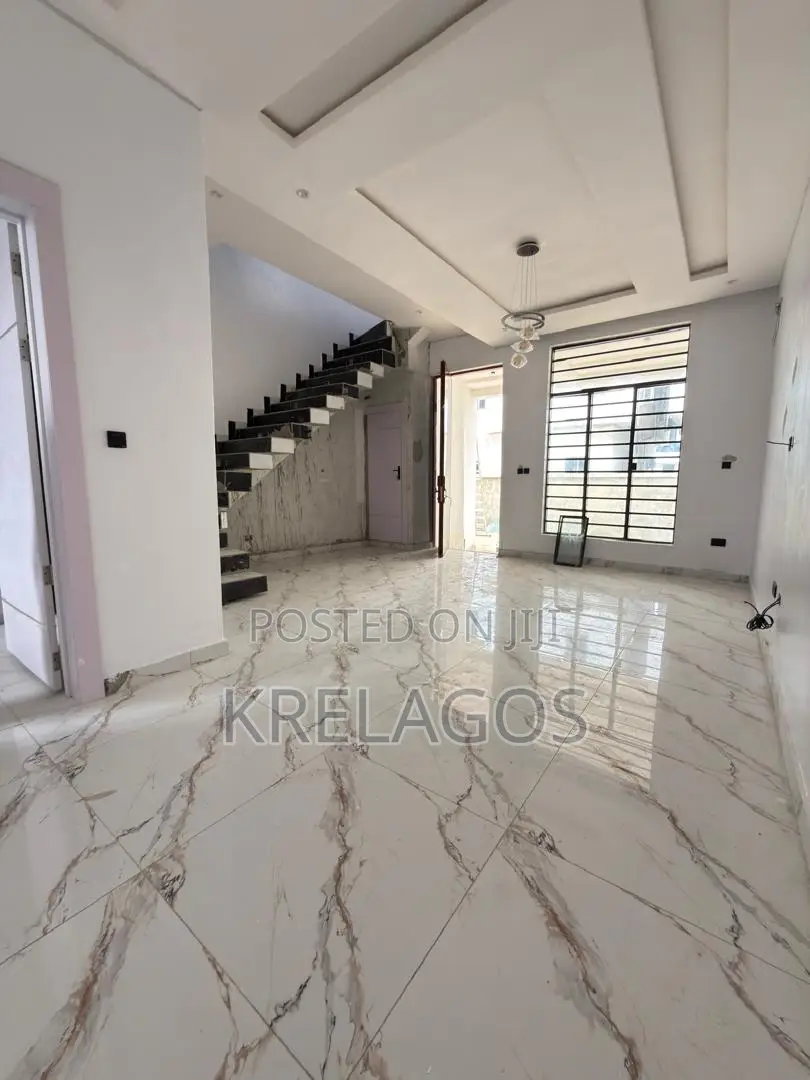 3bdrm Duplex in Orchid, Chevron for sale in Chevron