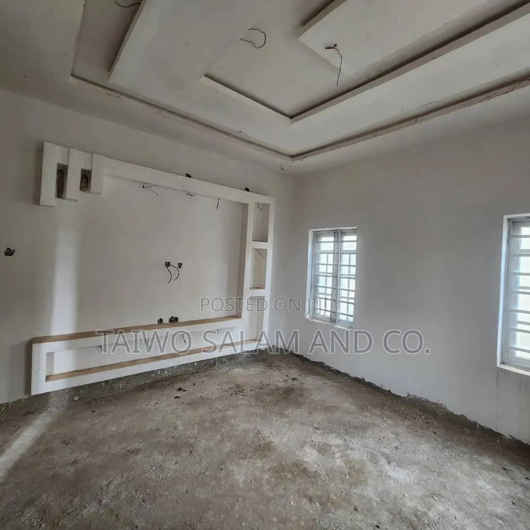 2bdrm Bungalow in Akala Express for sale in Akala Express