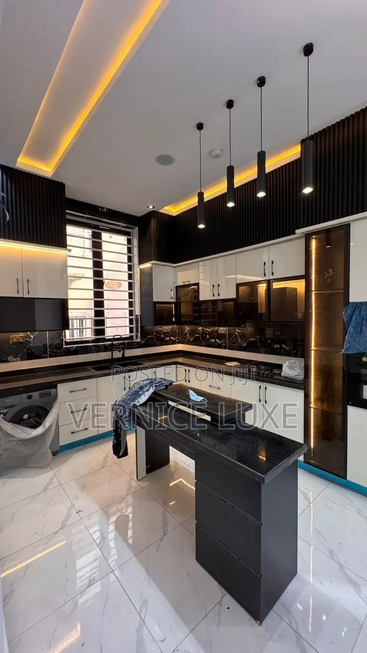 4bdrm Duplex in Emperor Estate, Sangotedo for sale in Sangotedo