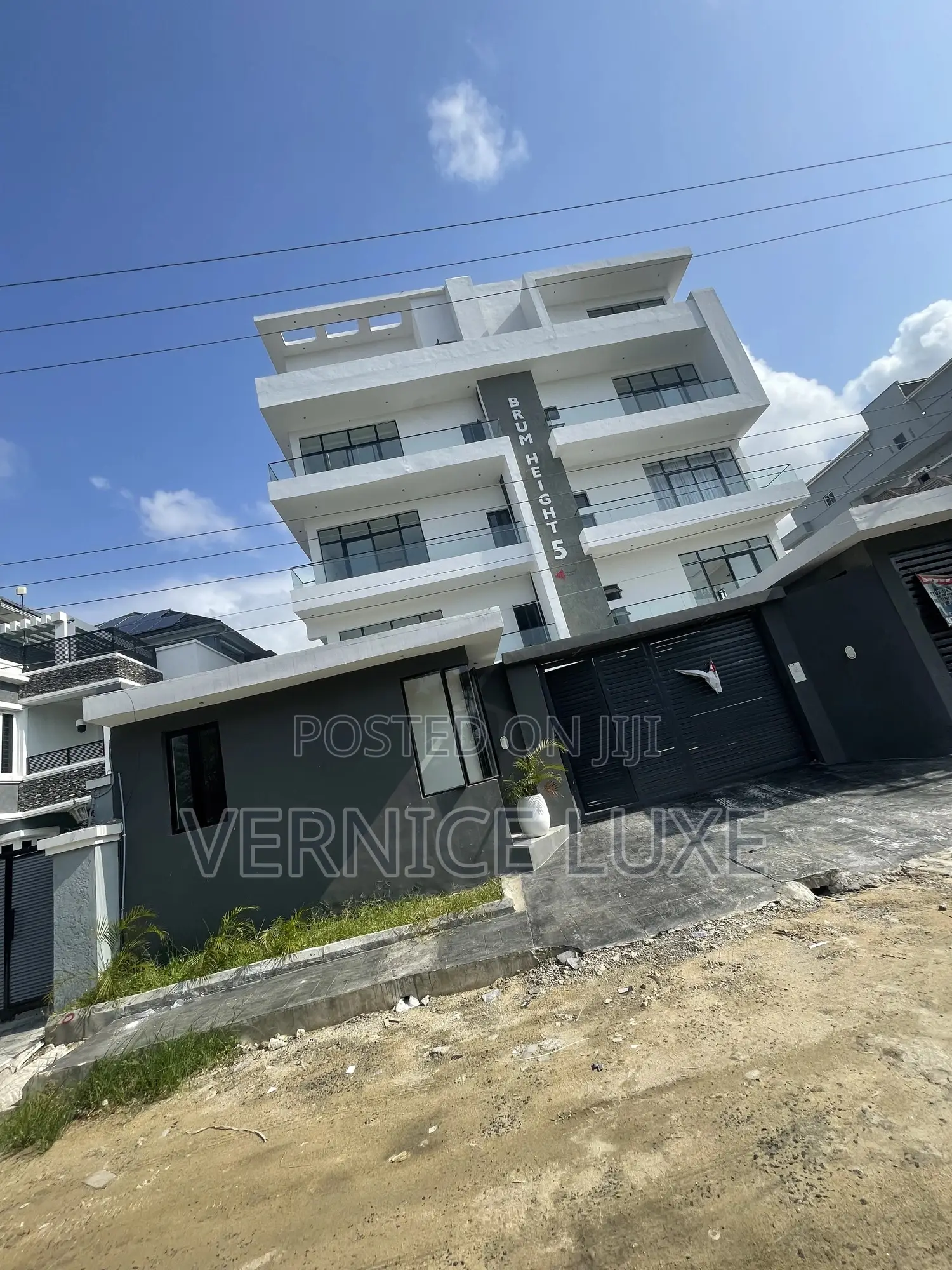 2bdrm Block of Flats in Ikate, Lekki for sale in Ikate-Elegushi