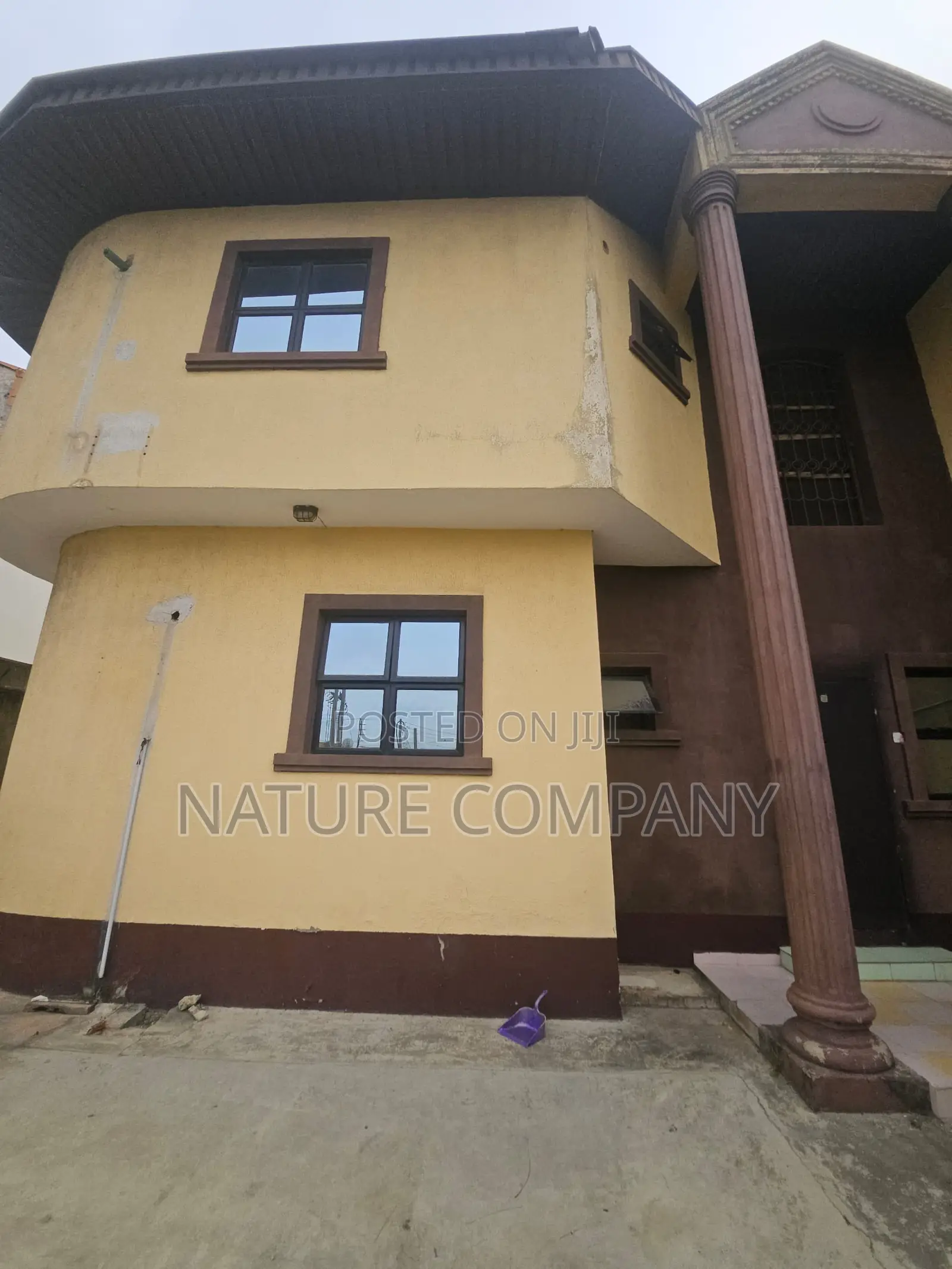 5bdrm Duplex in Omole Phase 2 for rent in Omole Phase 2
