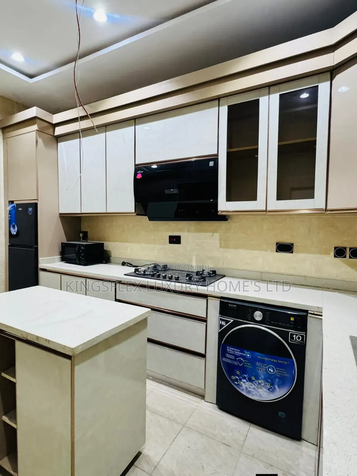 Furnished 3bdrm Block of Flats in Estate, Maitama for sale in Maitama