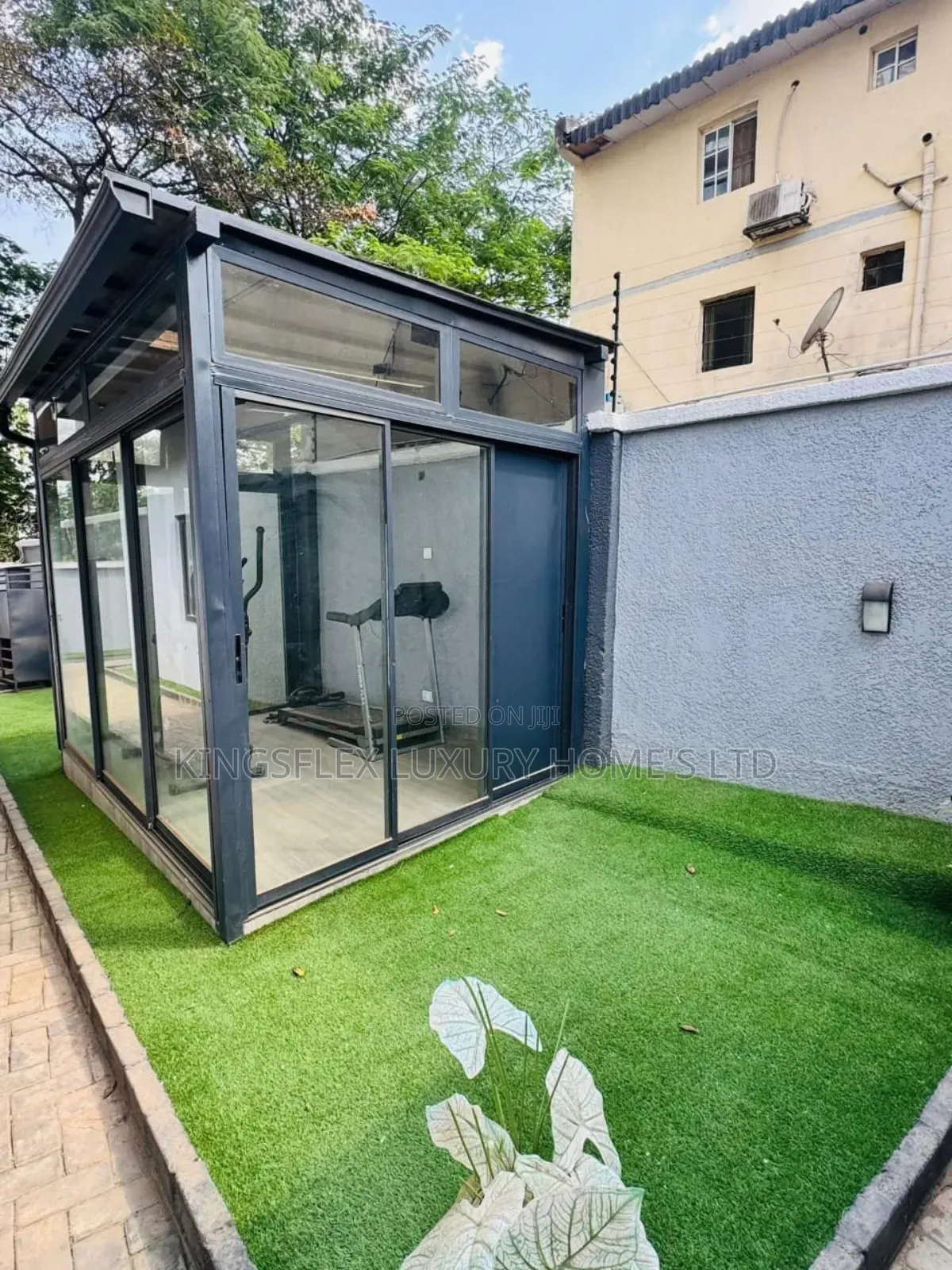 Furnished 3bdrm Block of Flats in Estate, Maitama for sale in Maitama