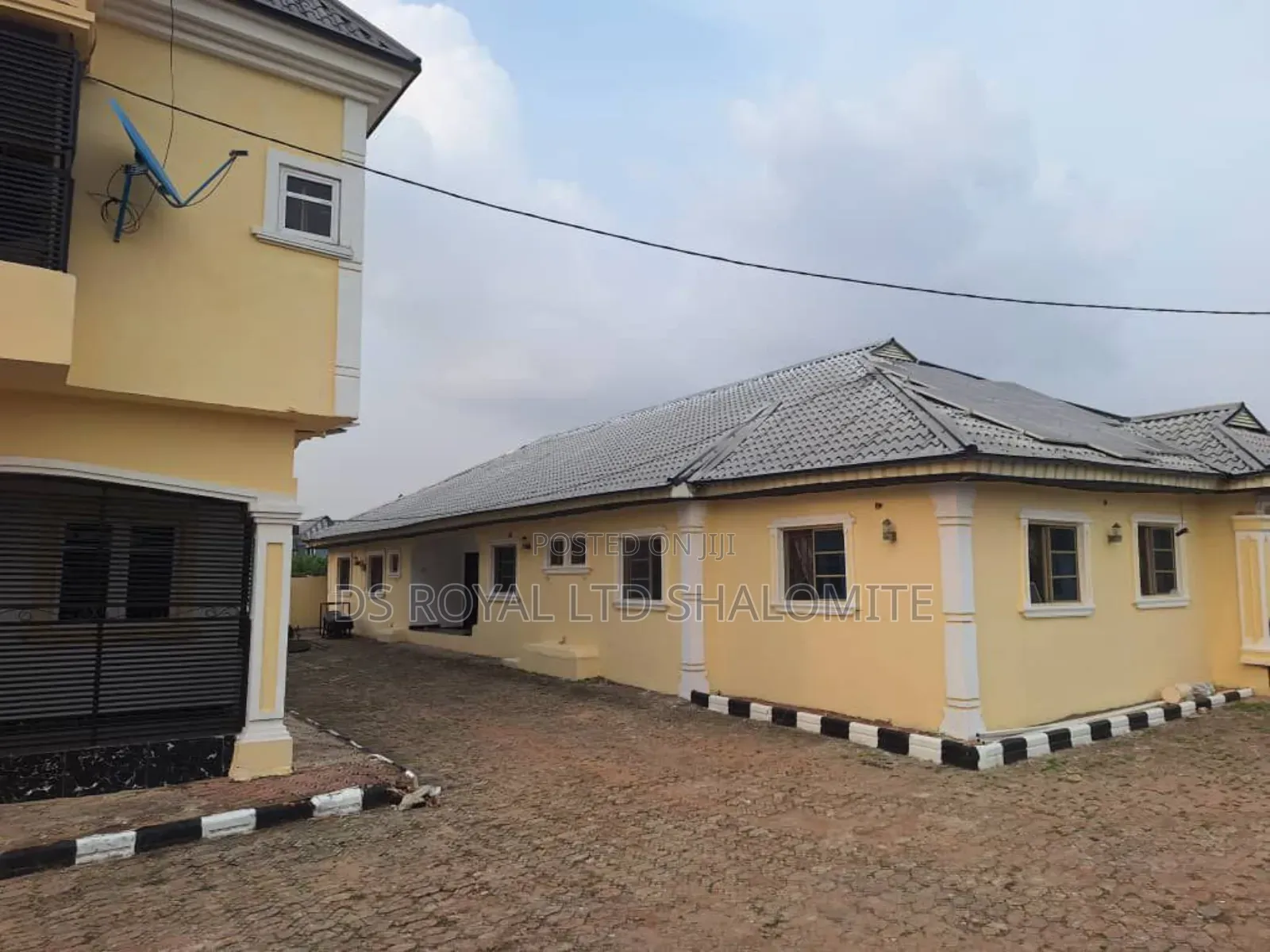 3bdrm Block of Flats in Benin City for sale in Benin City