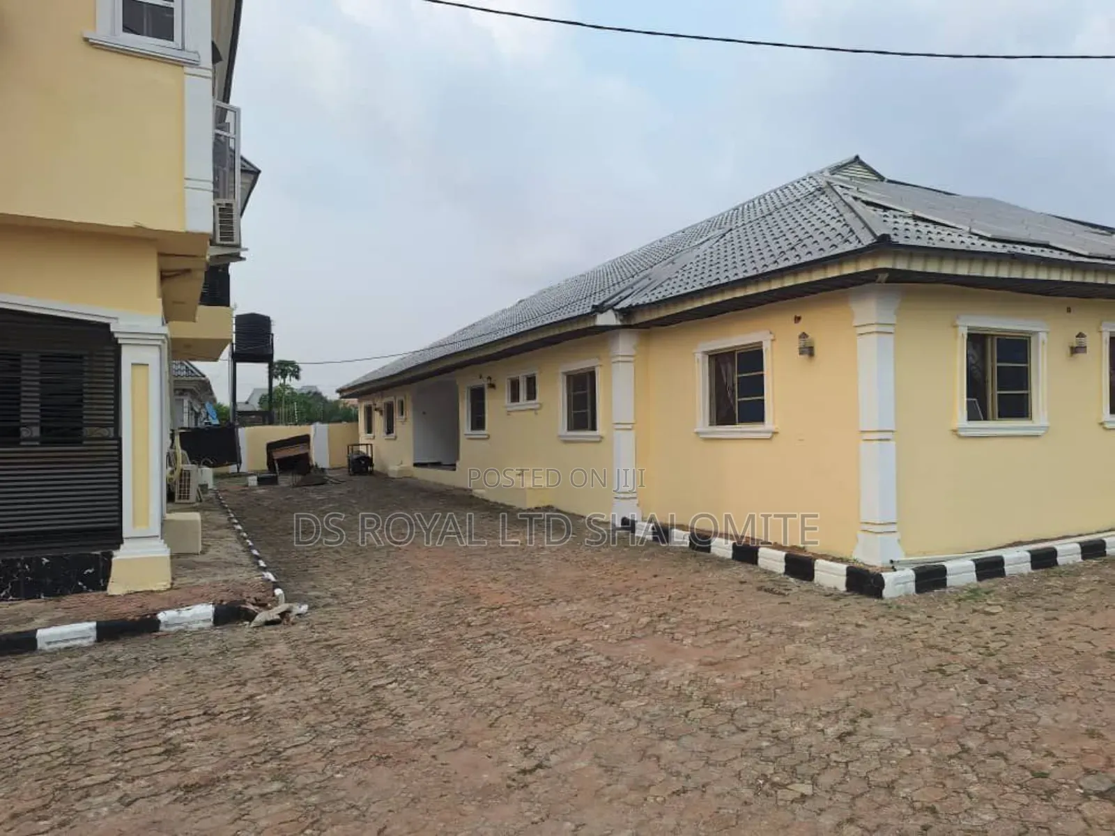 3bdrm Block of Flats in Benin City for sale in Benin City