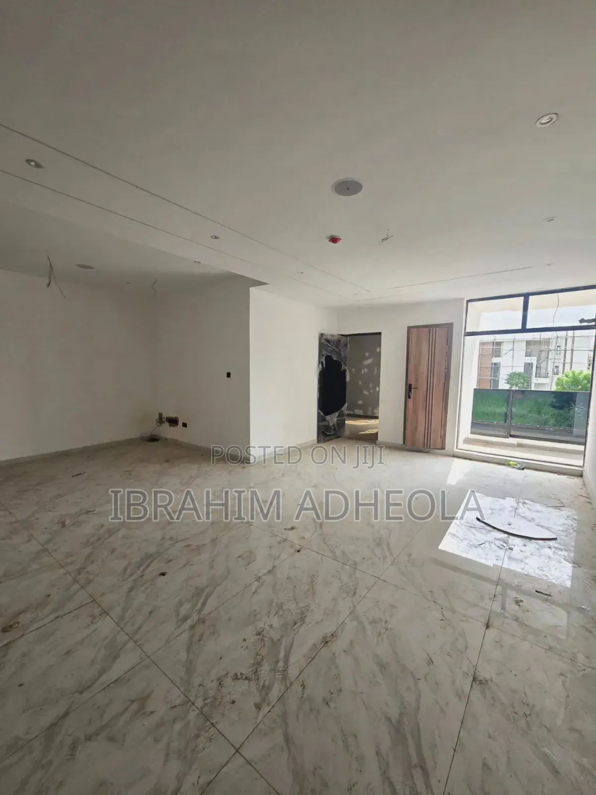 3bdrm Apartment in Ikeja Gra for sale in Ikeja GRA