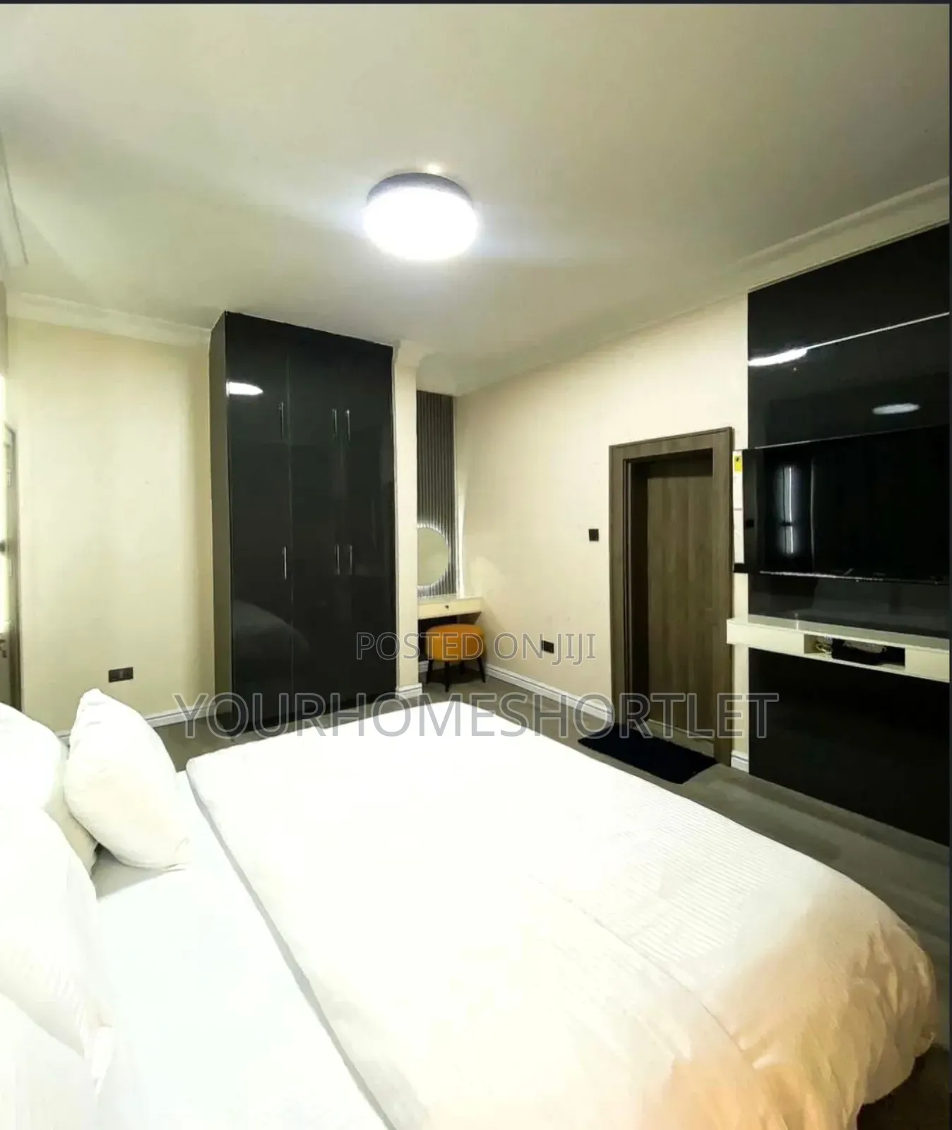 Luxury 1 Bedroom With Ps5, Basketball Ball Court and Private Seat Out in Jabi