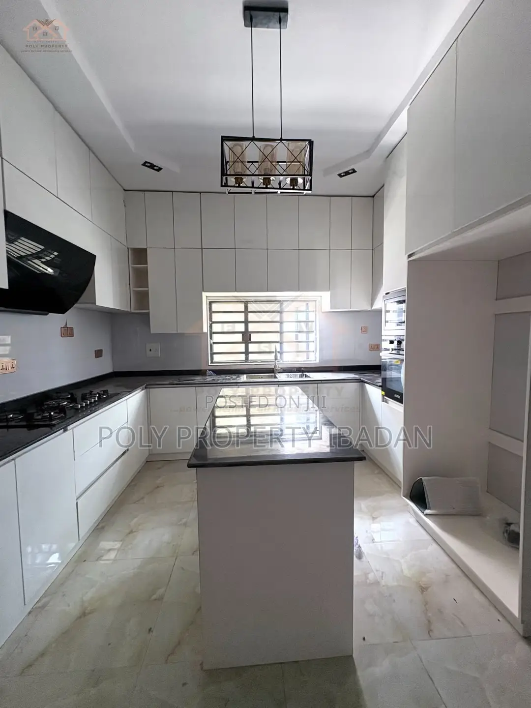 4bdrm Duplex in Carlton Gate Estate, Ibadan for sale in Ibadan