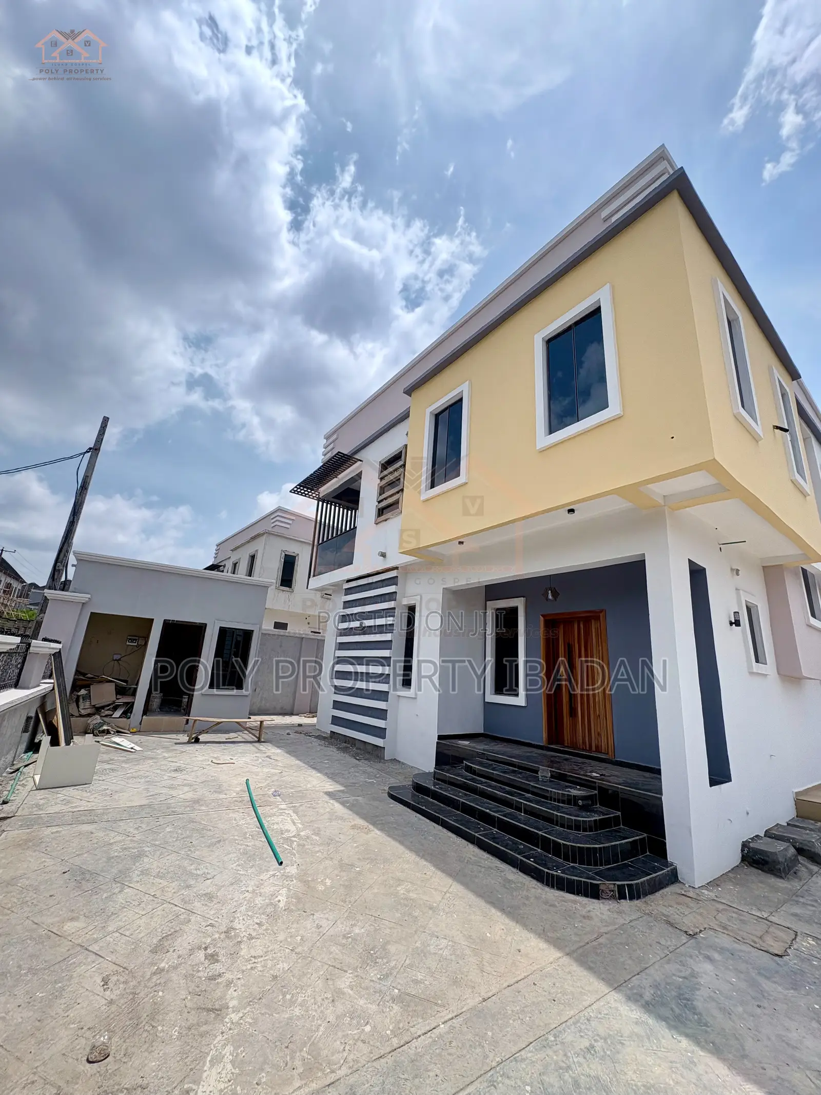 4bdrm Duplex in Carlton Gate Estate, Ibadan for sale in Ibadan