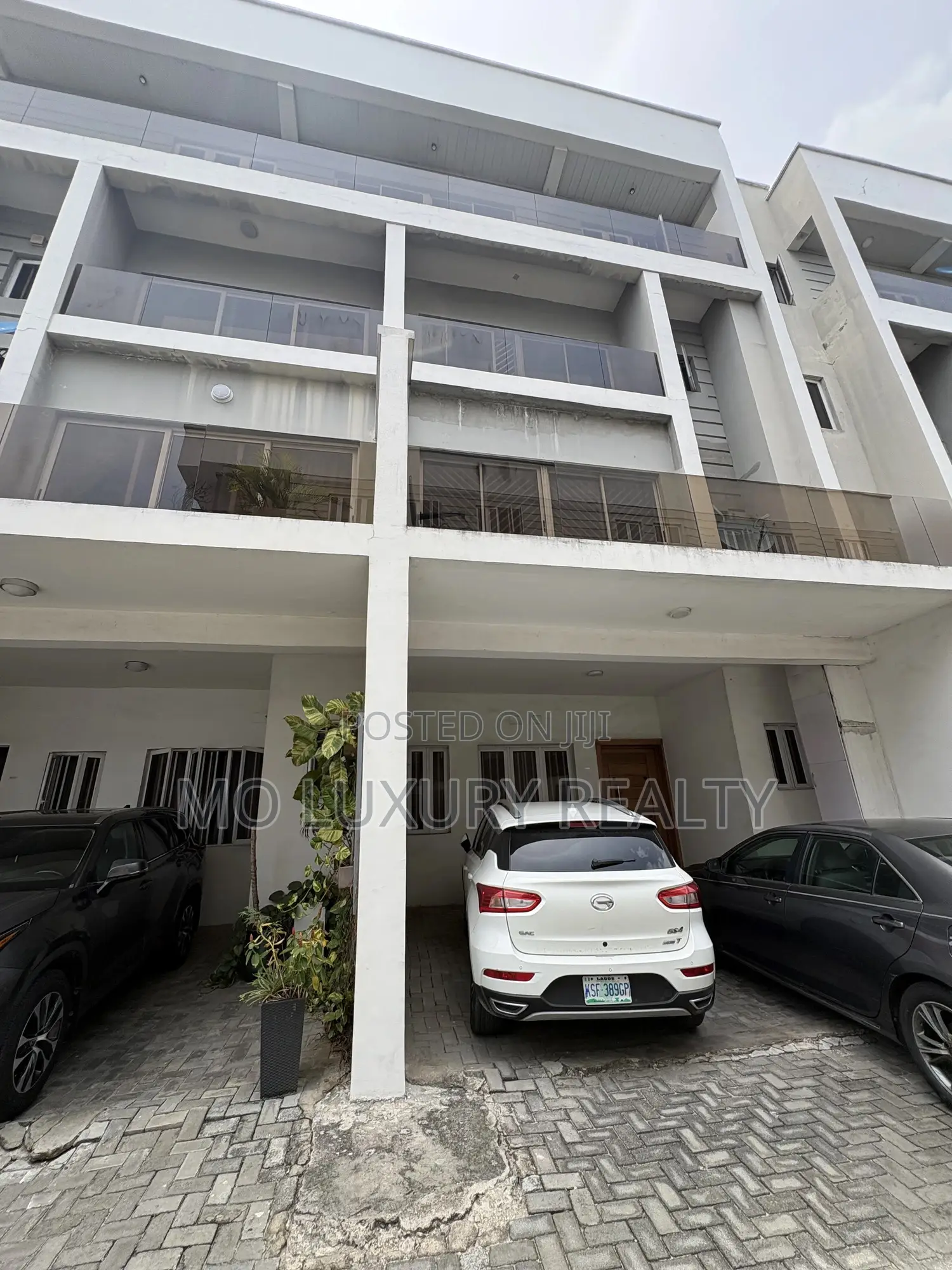4bdrm Townhouse / Terrace in Lekki Phase 1 for rent in Lekki Phase 1