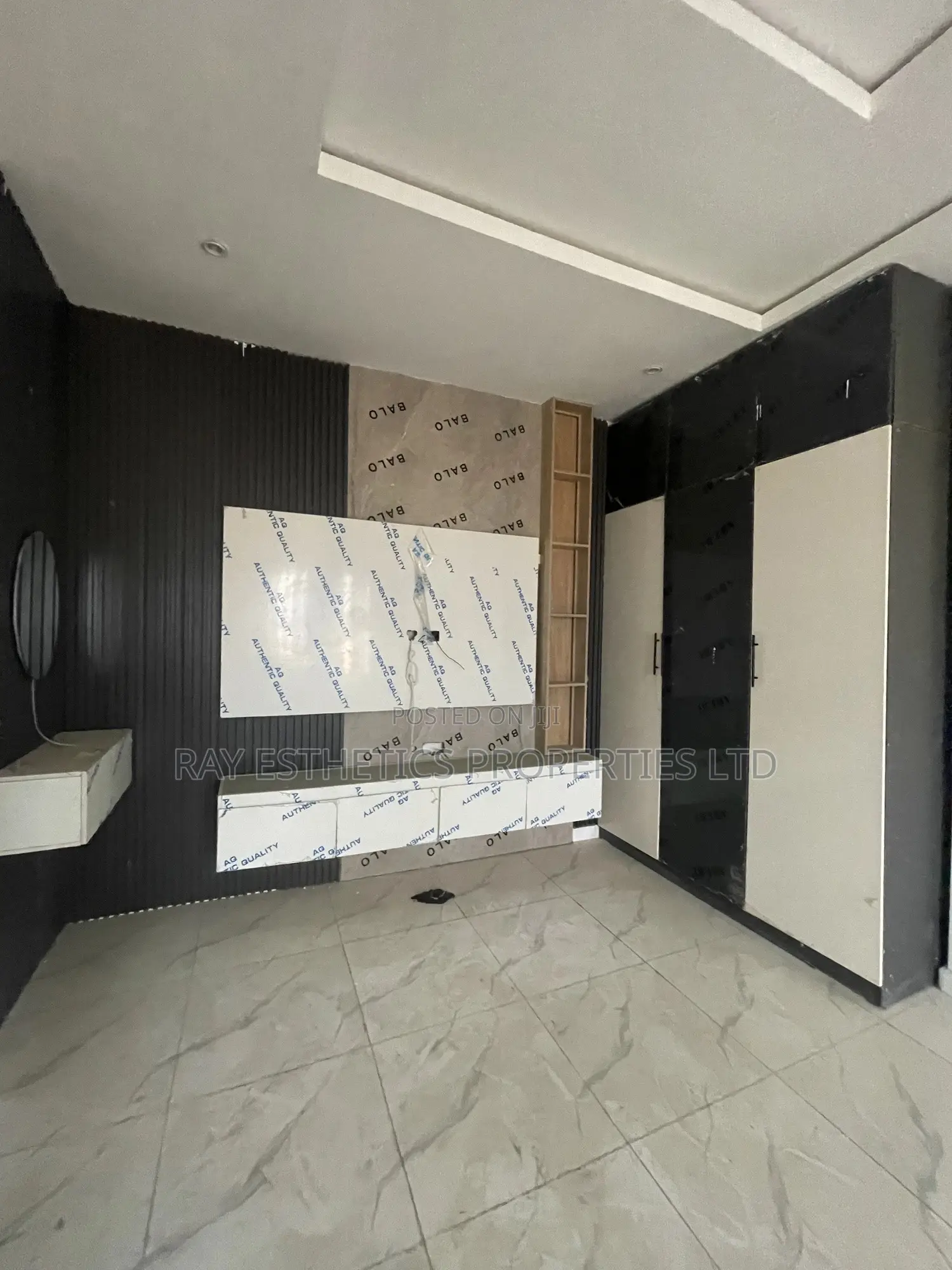 2bdrm Block of Flats in Spg Road, Igbo-efon for sale in Igbo-efon