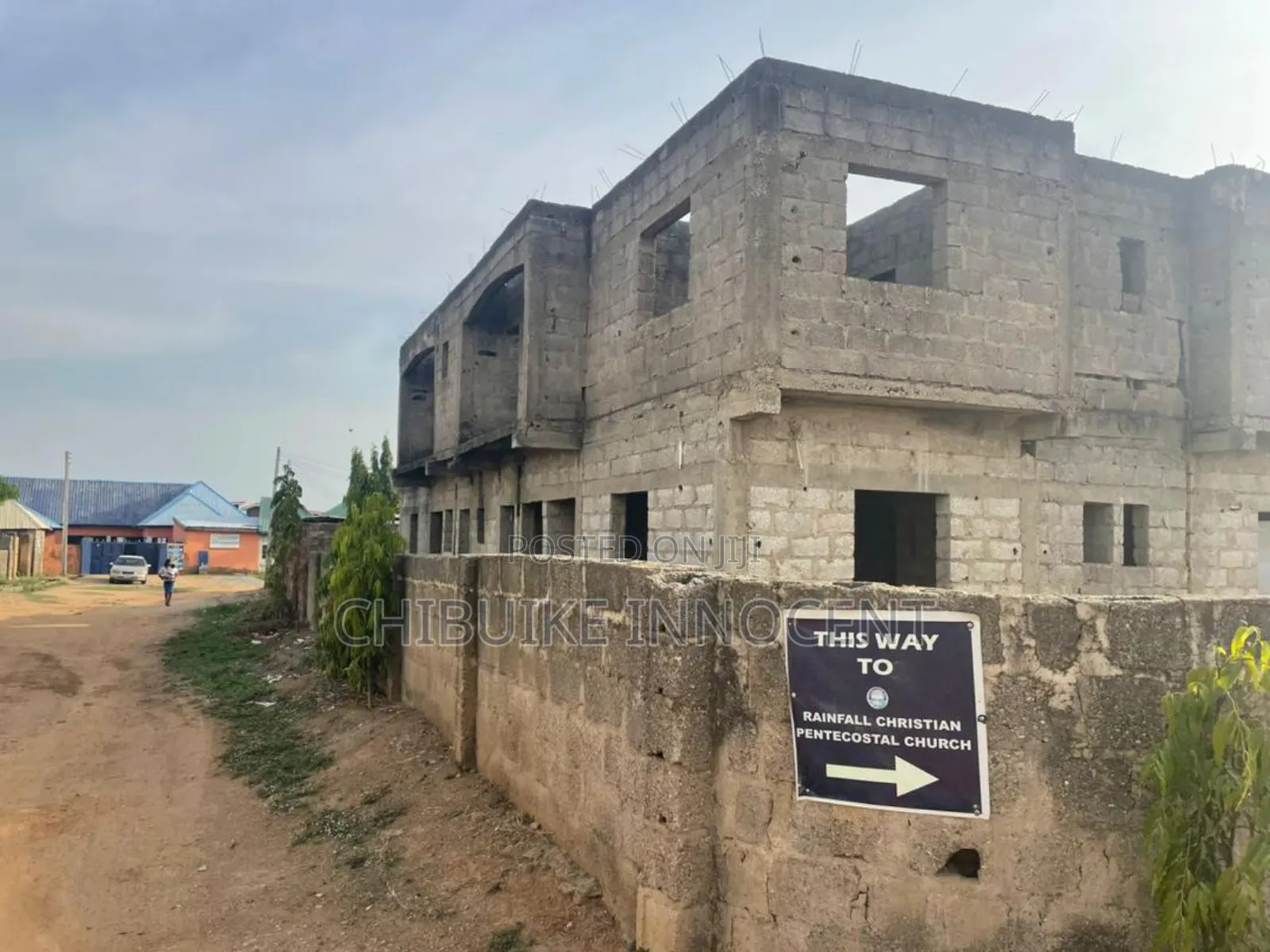 4 Units Of 2bedroom Block Of Flat Carcass Fenced And Gated in Apo District