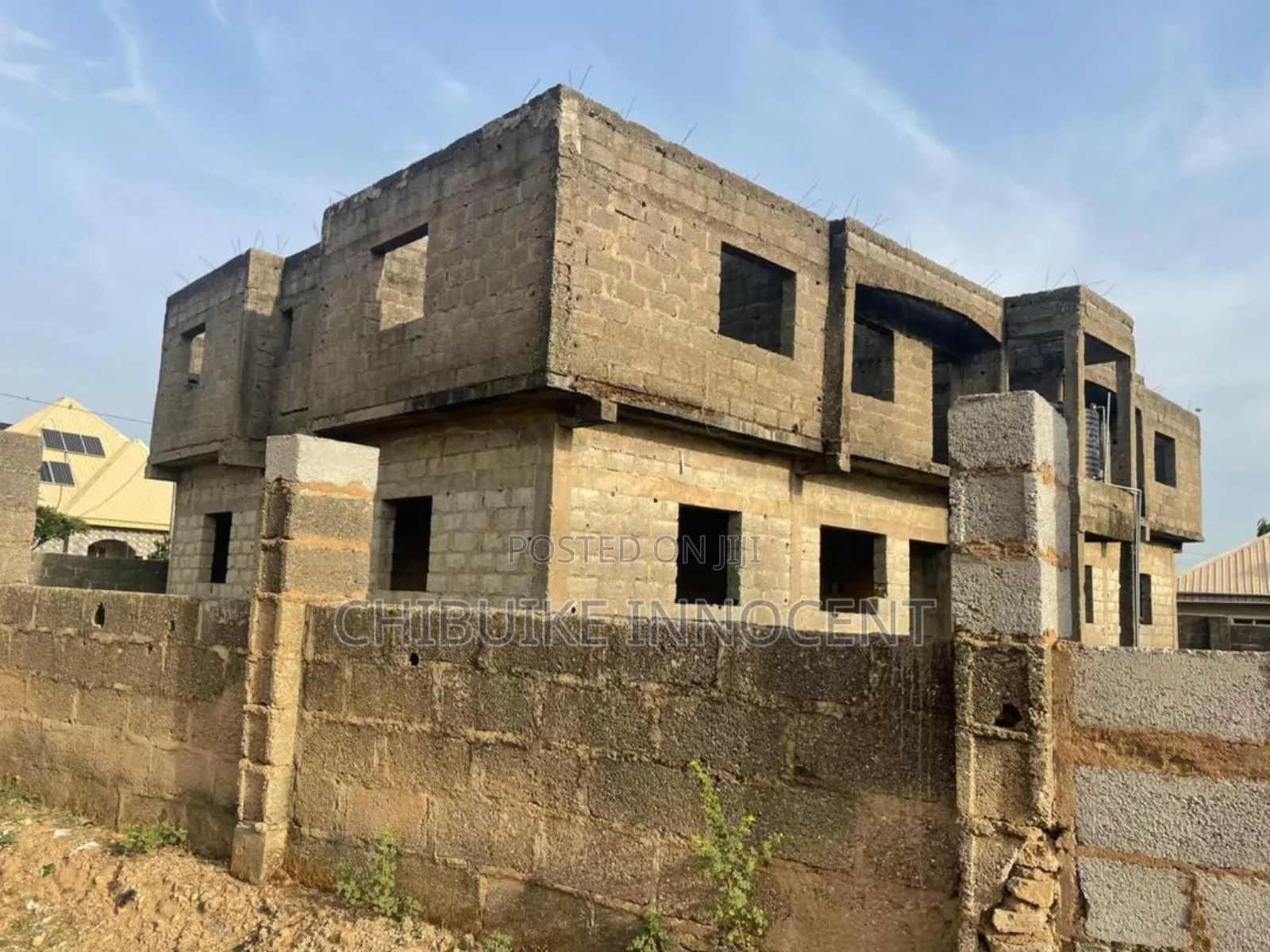 4 Units Of 2bedroom Block Of Flat Carcass Fenced And Gated in Apo District