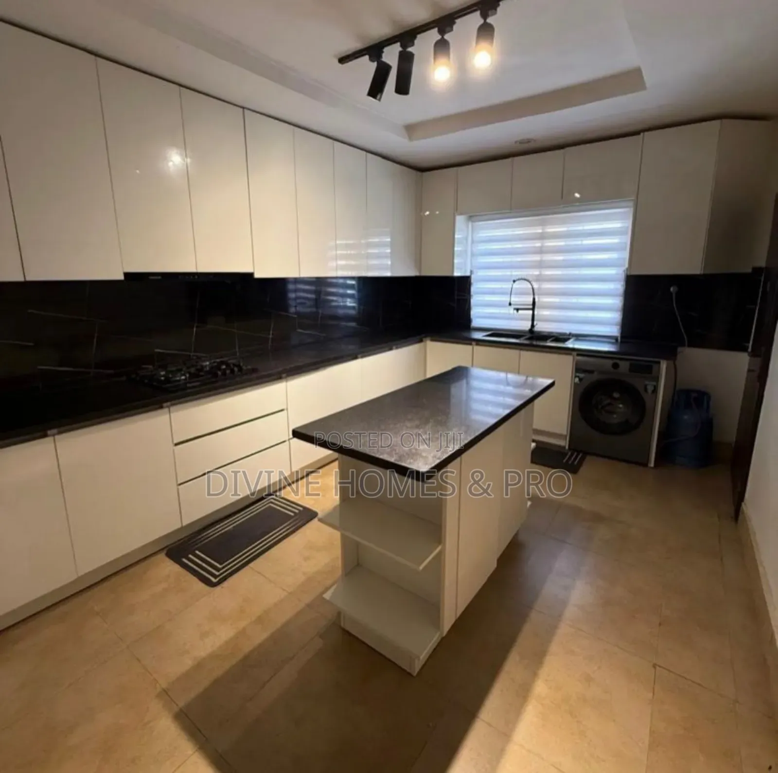 3bdrm Block of Flats in Katampe (Main) for sale in Katampe (Main)