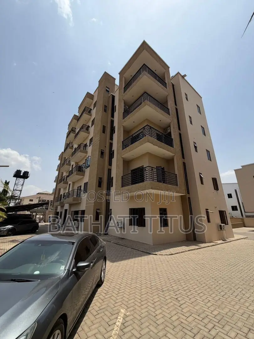 3bdrm Block of Flats in Jabi for sale in Jabi