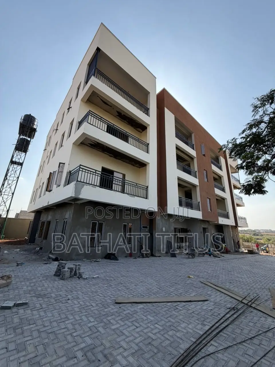 3bdrm Block of Flats in Kaura for sale in Kaura
