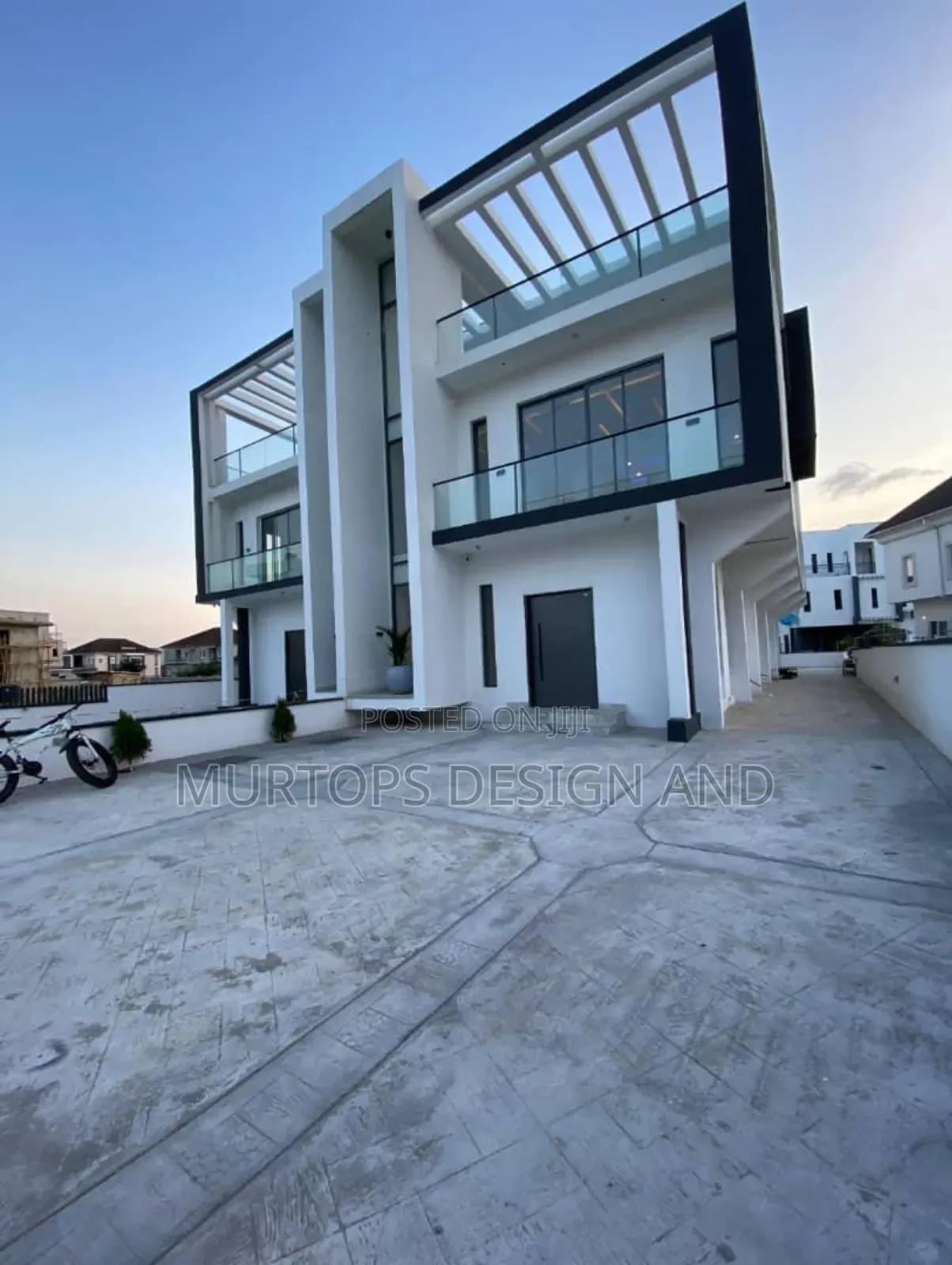 4bdrm Duplex in Lakeview Park 1, Lekki Phase 2 for sale in Lekki Phase 2