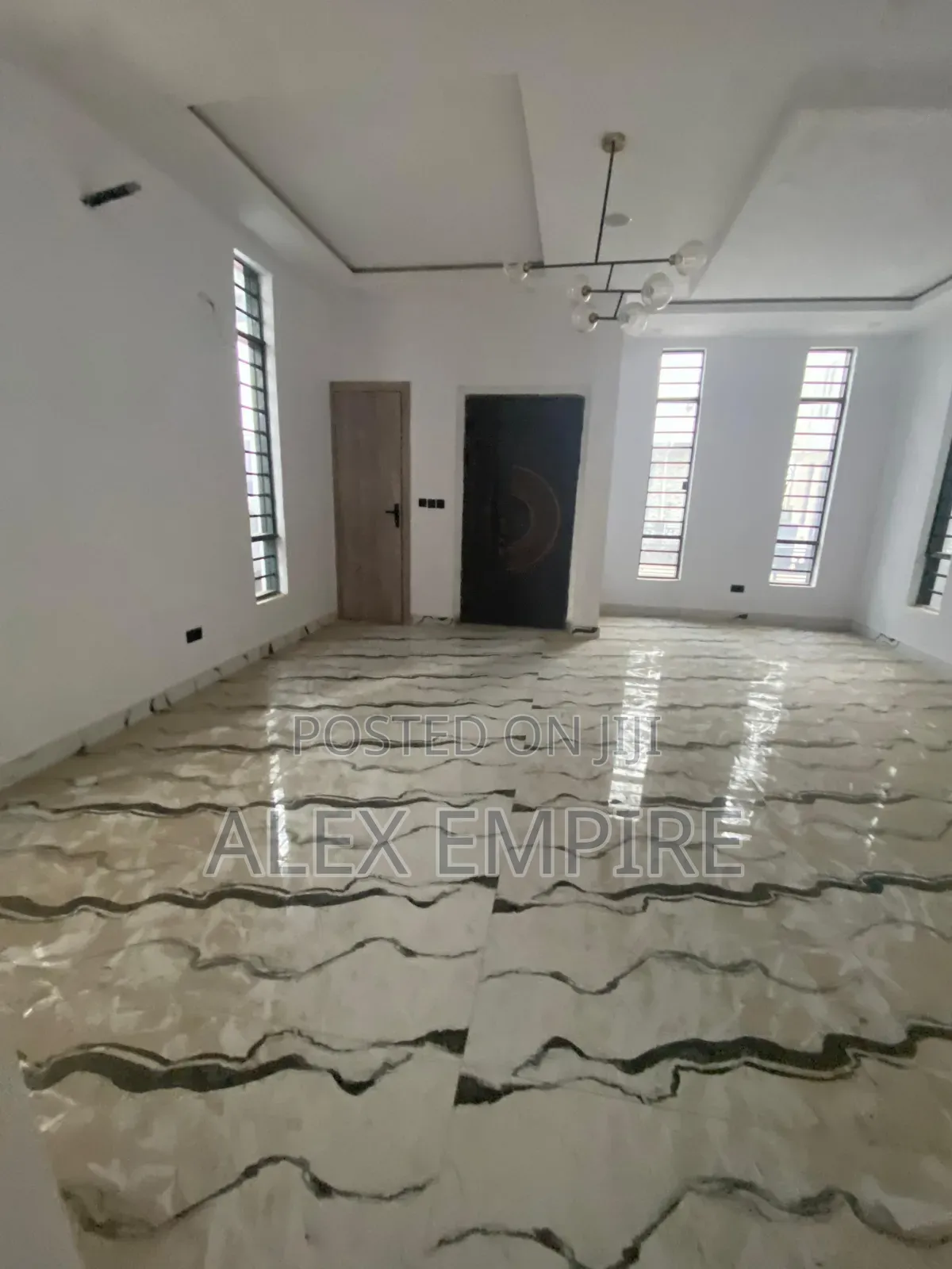 5bdrm Duplex in Ago Palace for sale in Ago Palace