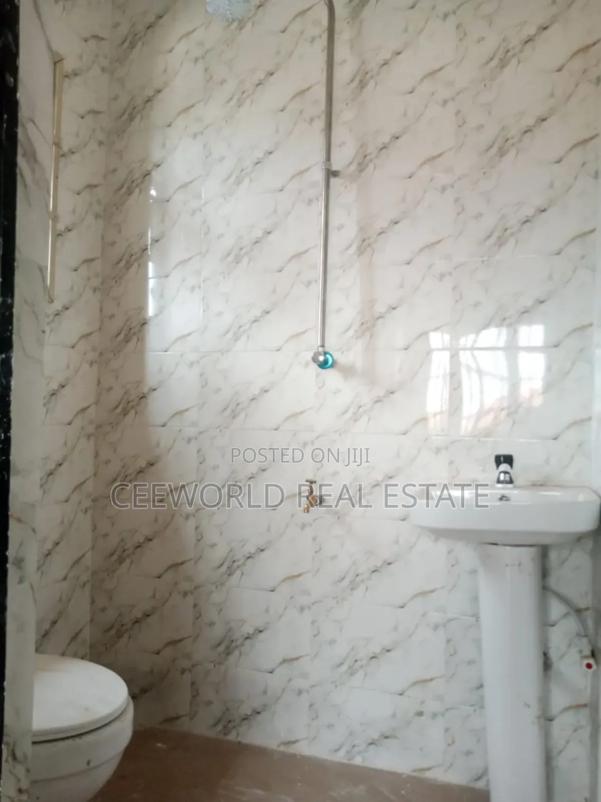 3bdrm Apartment in Zionist Estate, Akala Express for rent in Akala Express