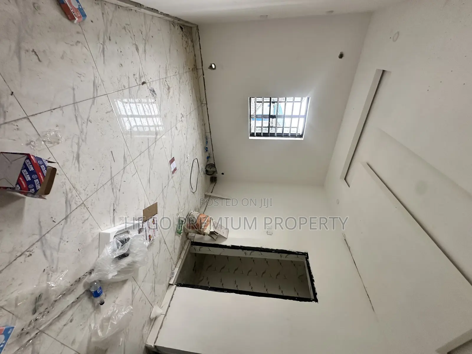 2bdrm Block of Flats in Alcon Estate, Woji for rent in Woji