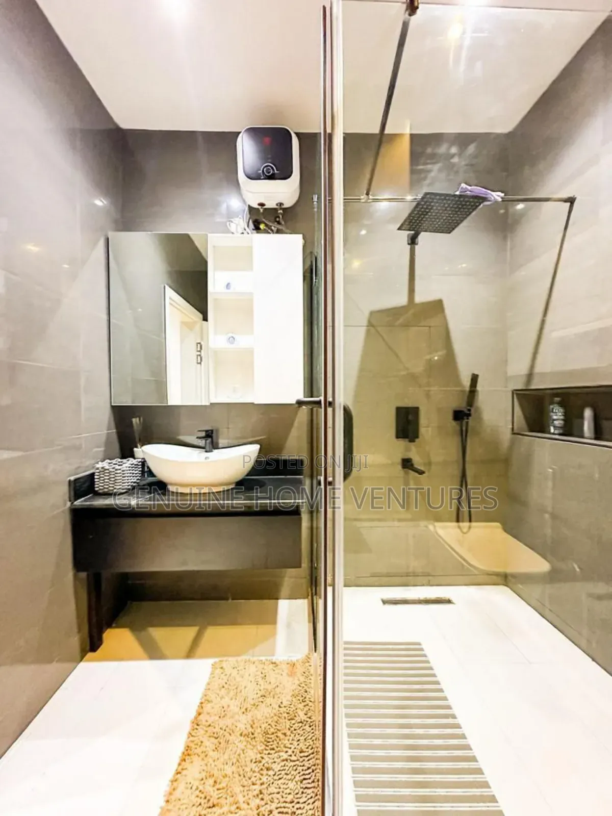 Furnished 3bdrm Duplex in Oikayw, Ilasan for sale in Ilasan