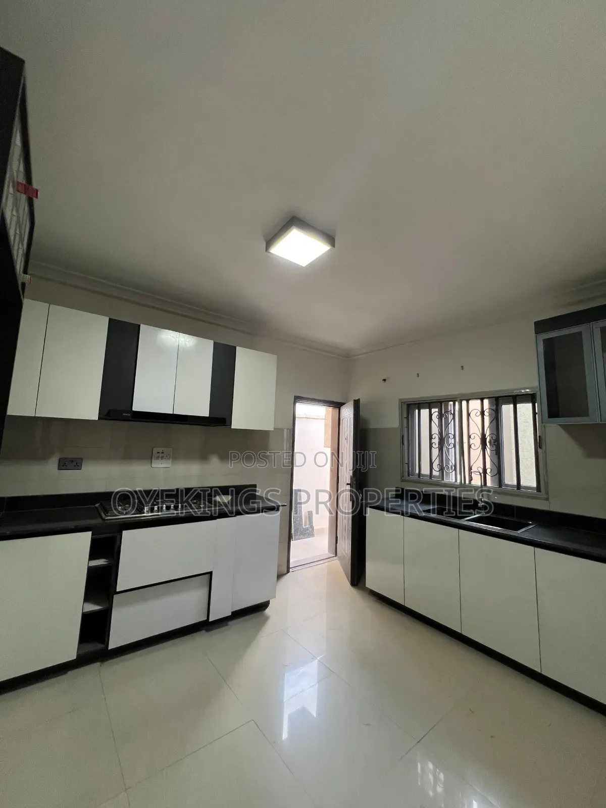 4bdrm Duplex in Akoto Estate, Akala Express for sale in Akala Express