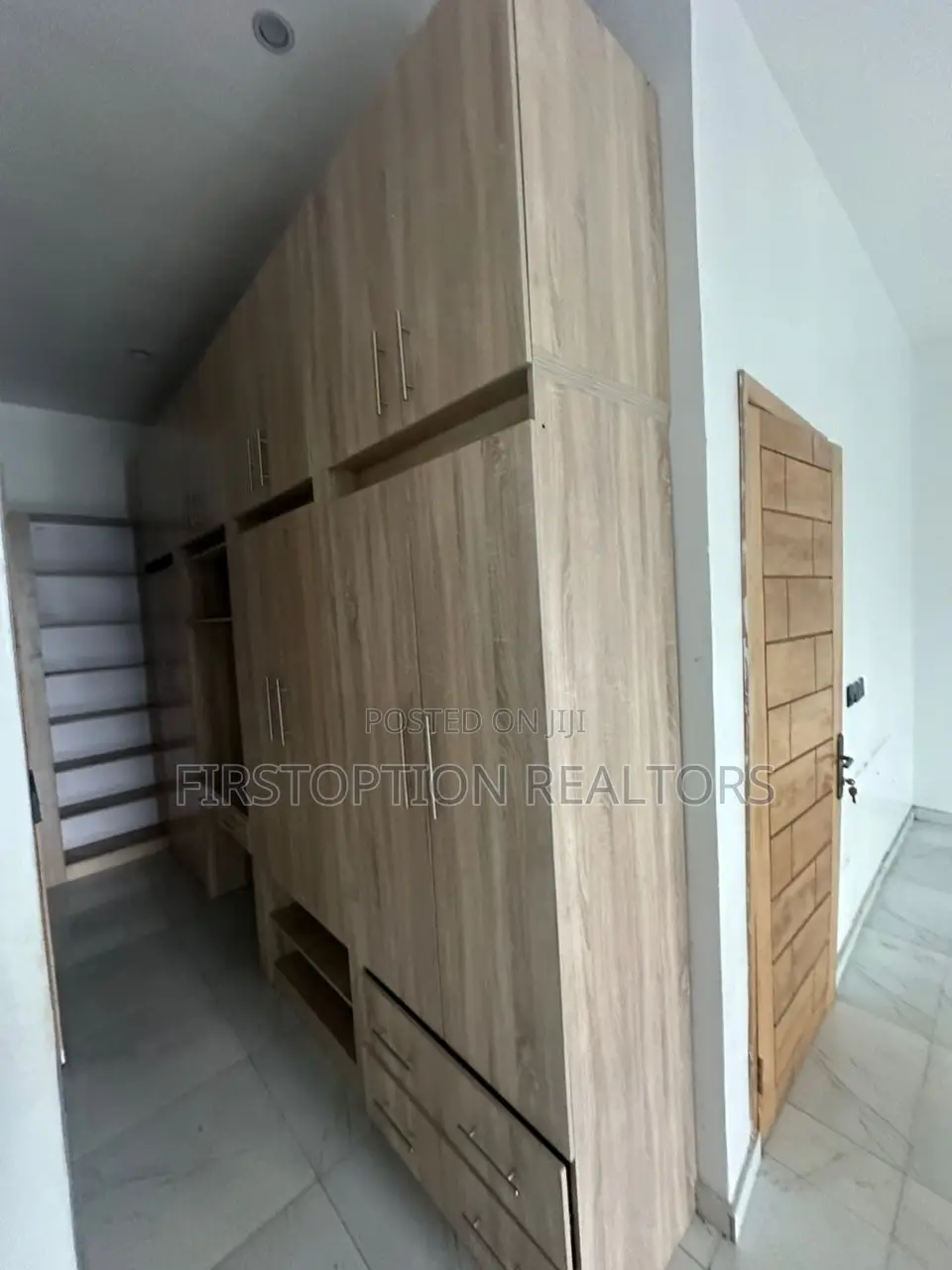 4bdrm Duplex in Off Lekki-Epe Expressway for rent in Off Lekki-Epe Expressway
