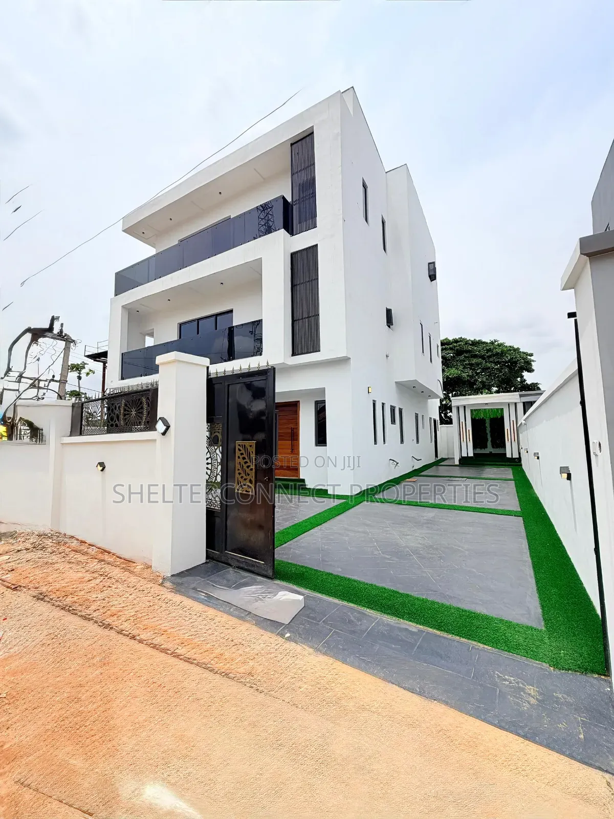 4bdrm Duplex in Oko-Oba for sale in Oko-Oba