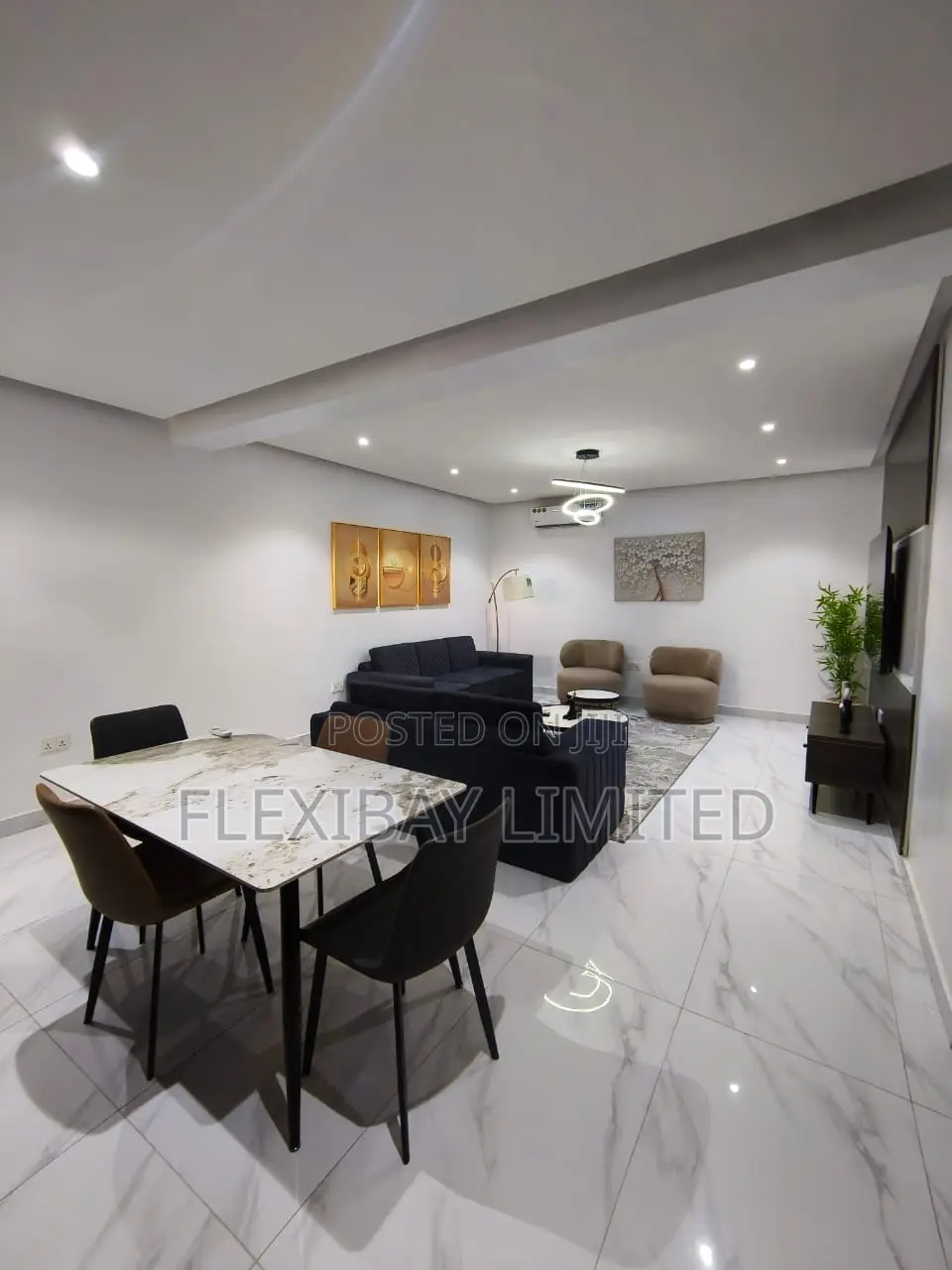 Furnished 3bdrm Penthouse in Primewaters, Ikate for rent in Ikate