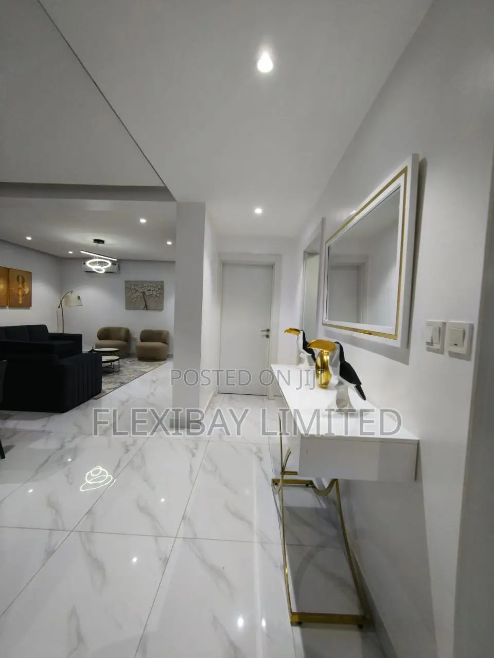 Furnished 3bdrm Penthouse in Primewaters, Ikate for rent in Ikate