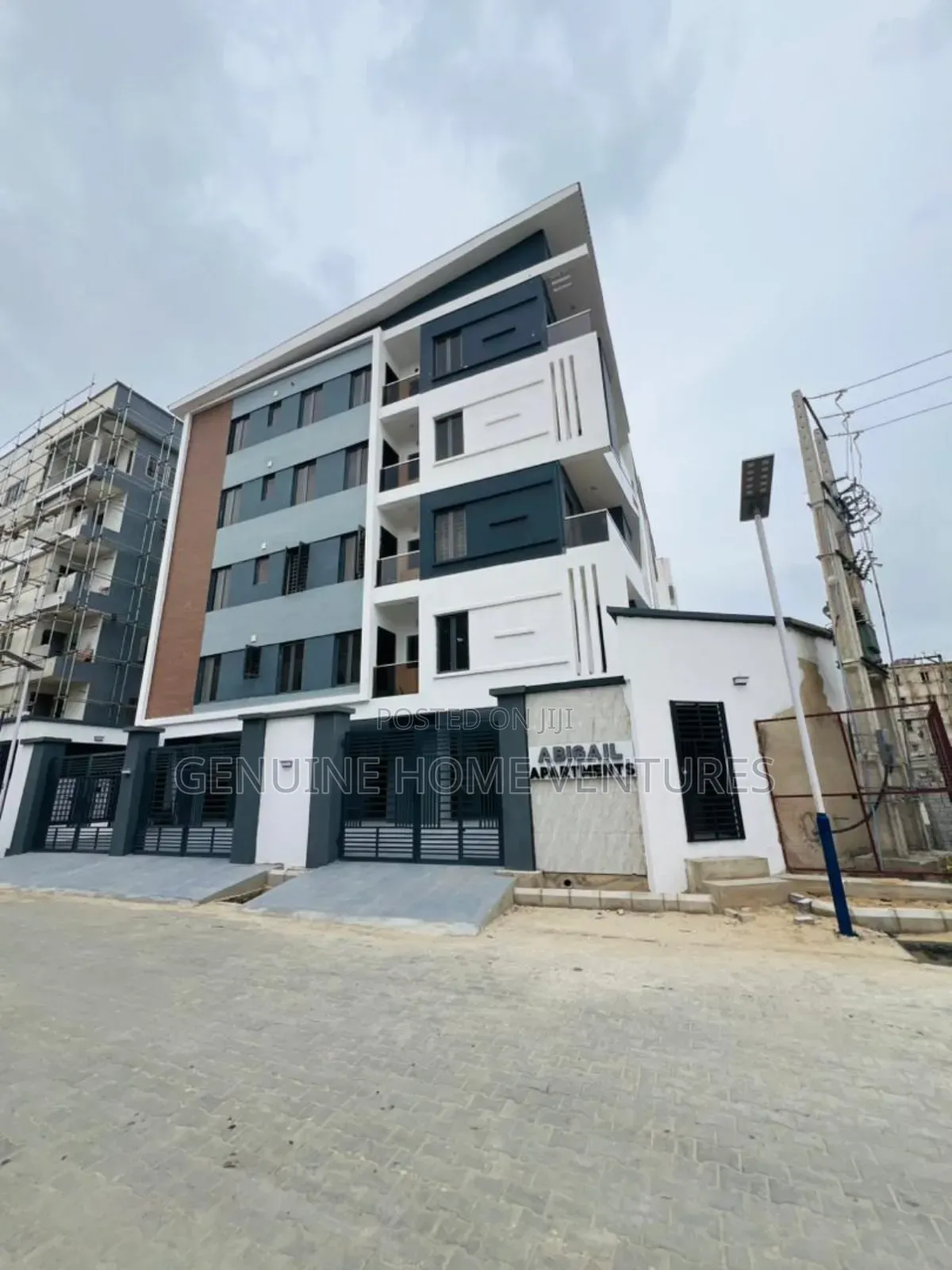 4bdrm Apartment in Lekki Phase One for sale in Lekki Phase 1