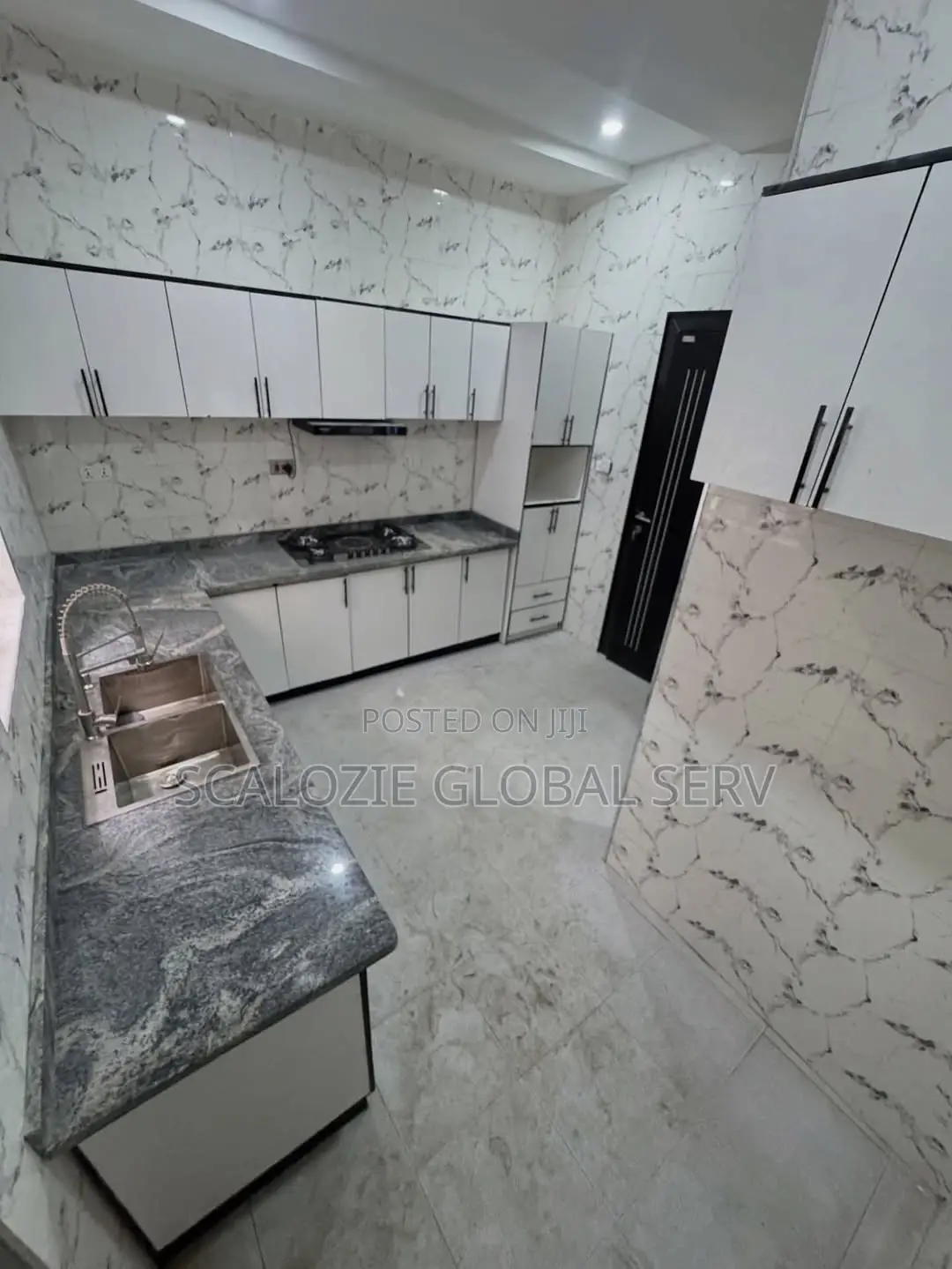 4bdrm Duplex in Shell Cooperative, Port-Harcourt for sale in Port-Harcourt
