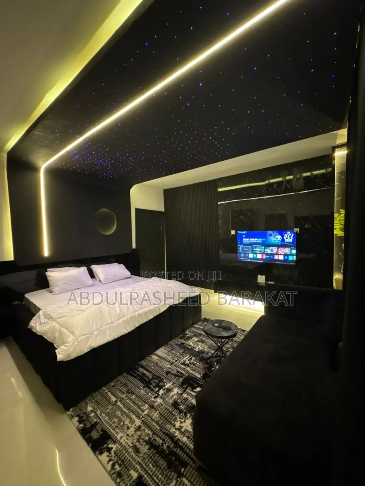 Luxury Studio Apartment With a Fully Kitted Kitchen in Lekki Phase 1