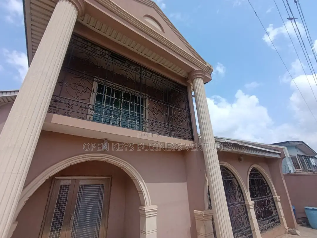 2bdrm Duplex in Tinubu, Iwo Road for sale in Iwo Road
