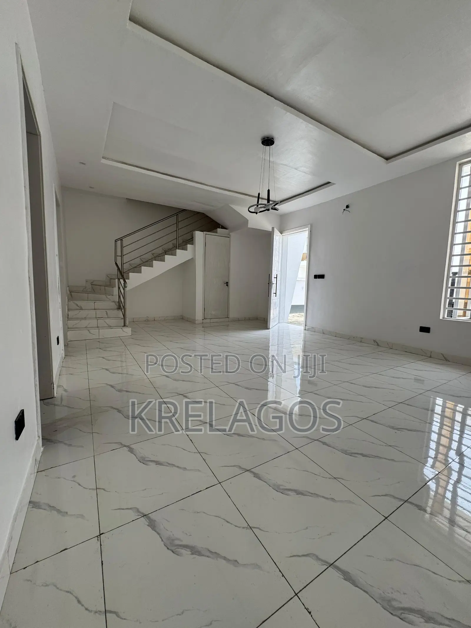 4bdrm Duplex in Ikota for sale in Ikota