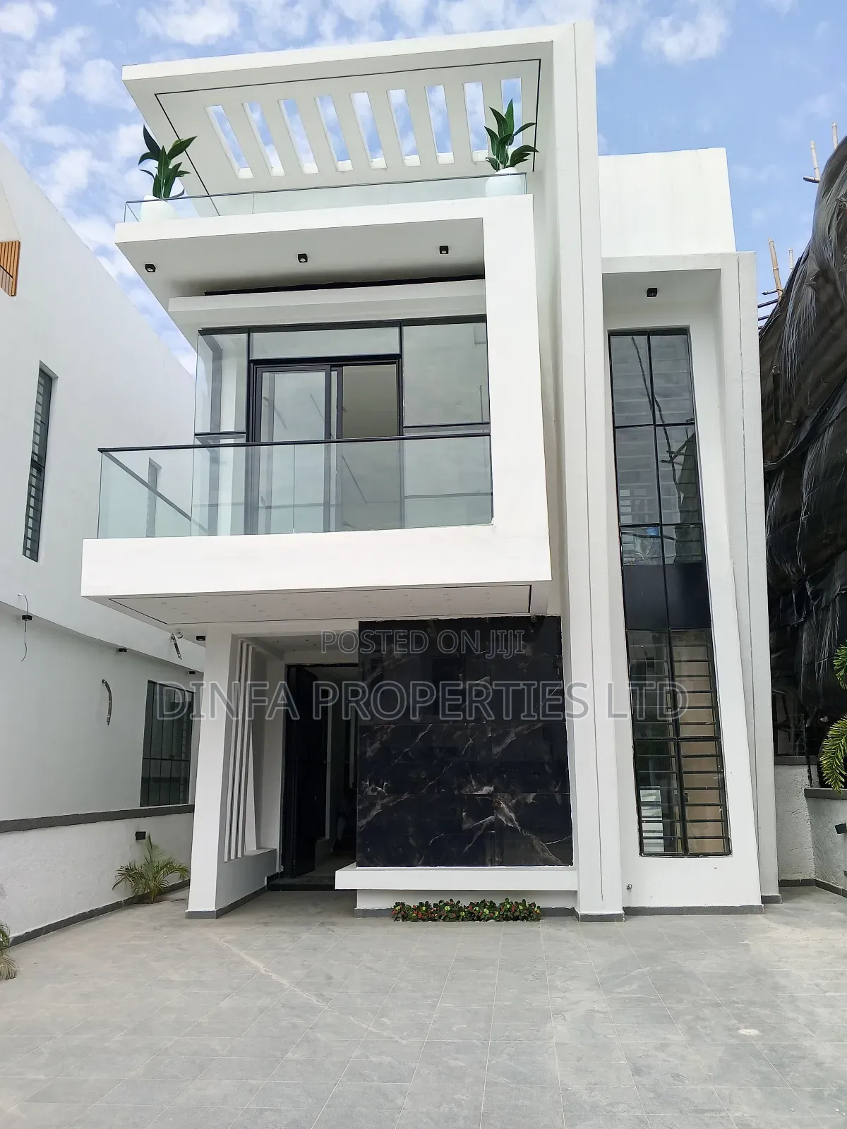 5bdrm Duplex in Oral Estate, Ikota for sale in Ikota